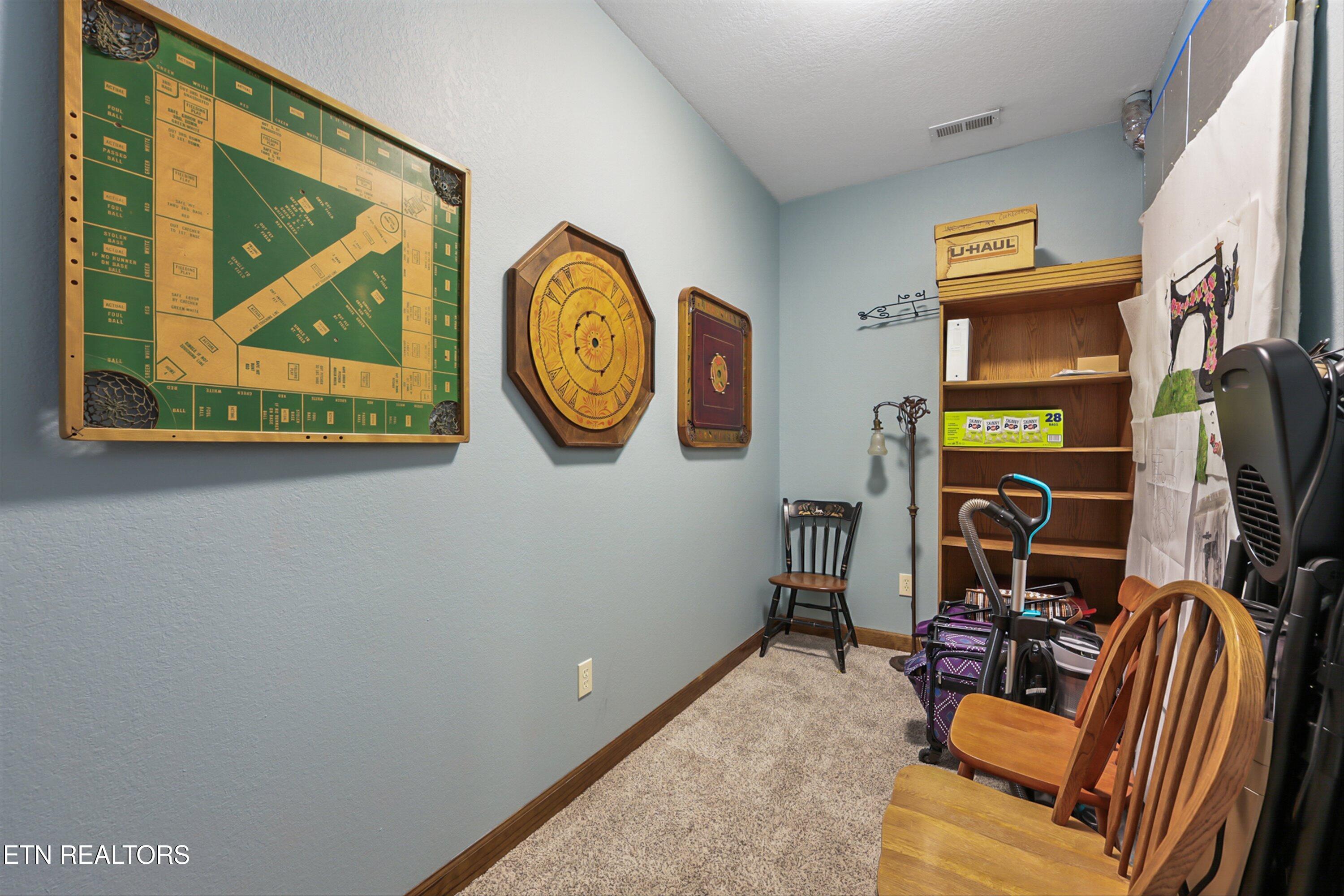 891 Yoakum Hollow Road Jacksboro TN 37757