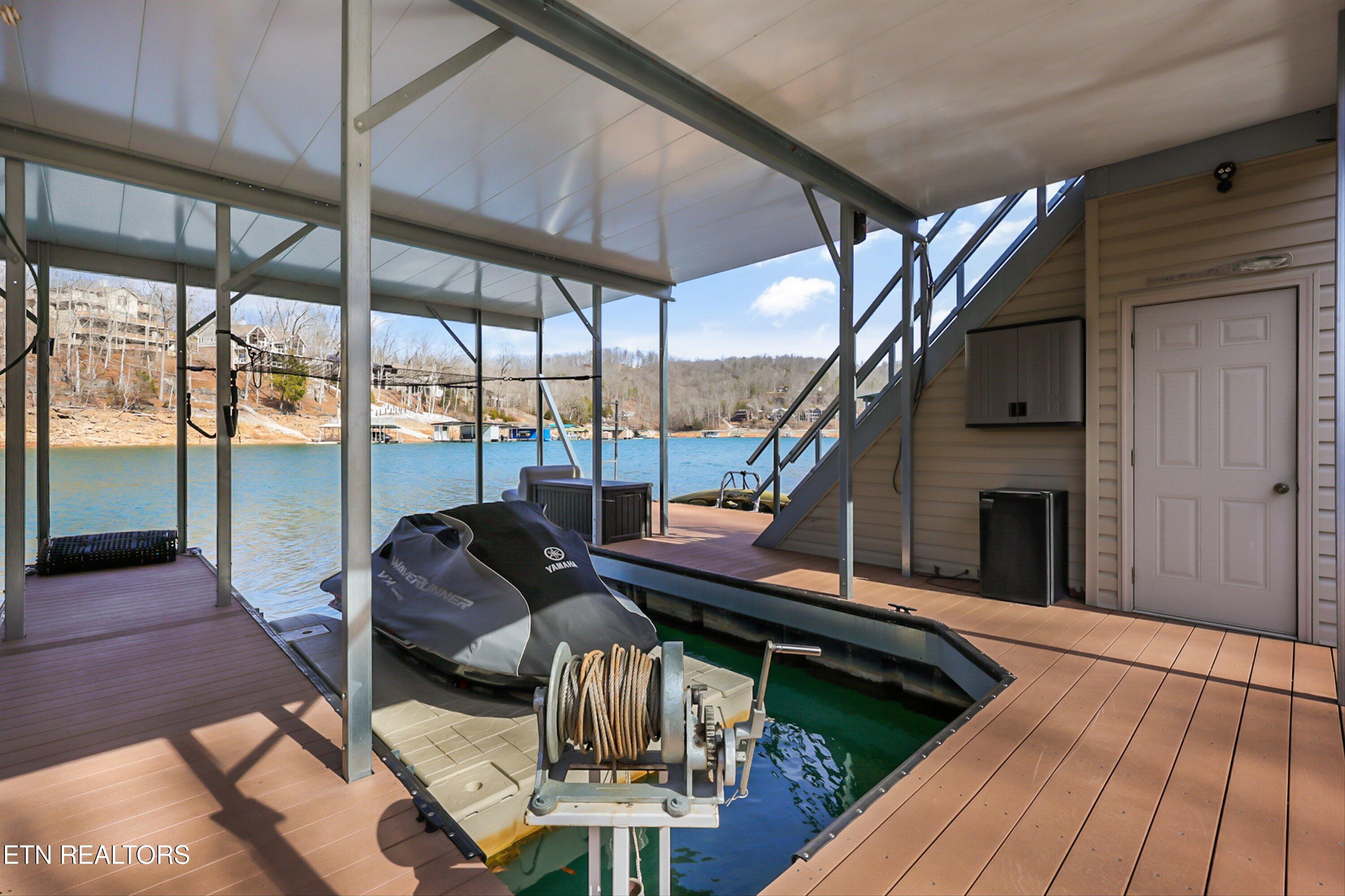 891 Yoakum Hollow Road Jacksboro TN 37757