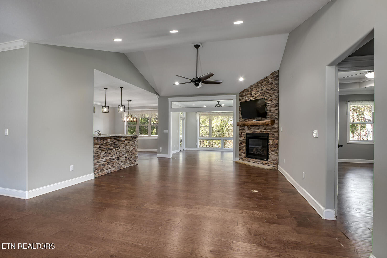109 Gado Way Loudon TN 37774