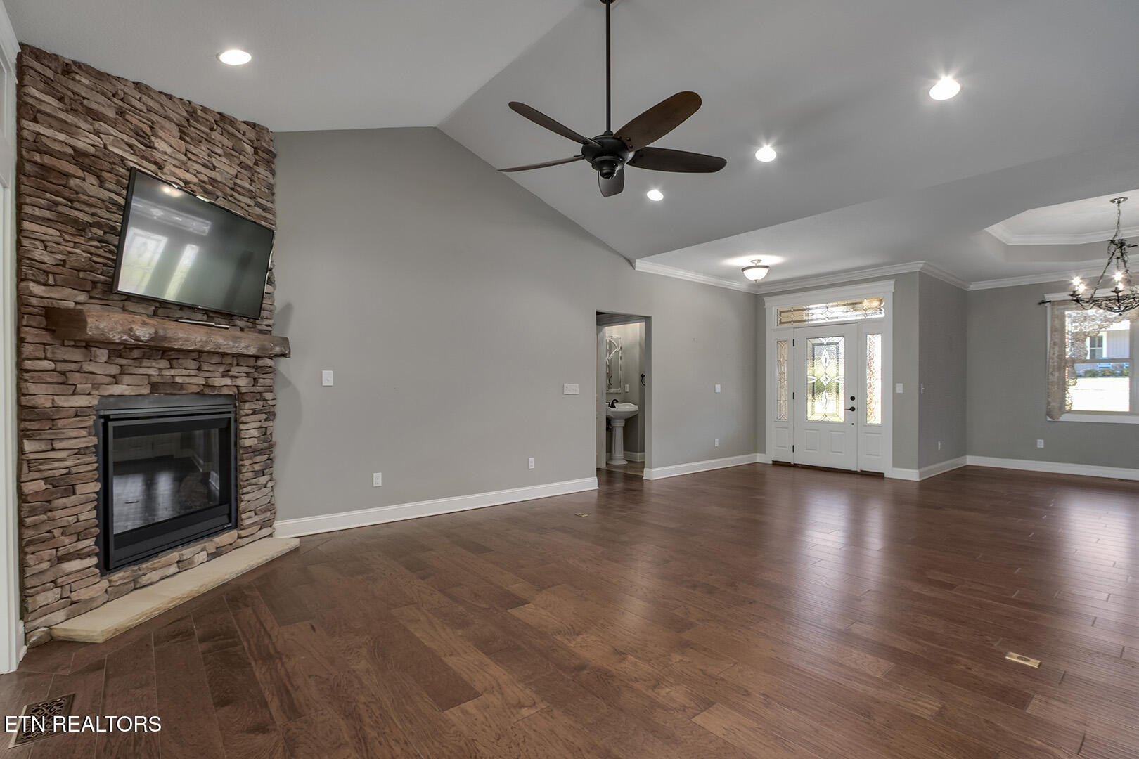 109 Gado Way Loudon TN 37774