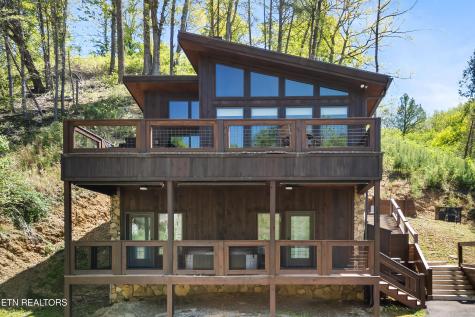 1613 Mitchell Farm Road Sevierville TN 37876