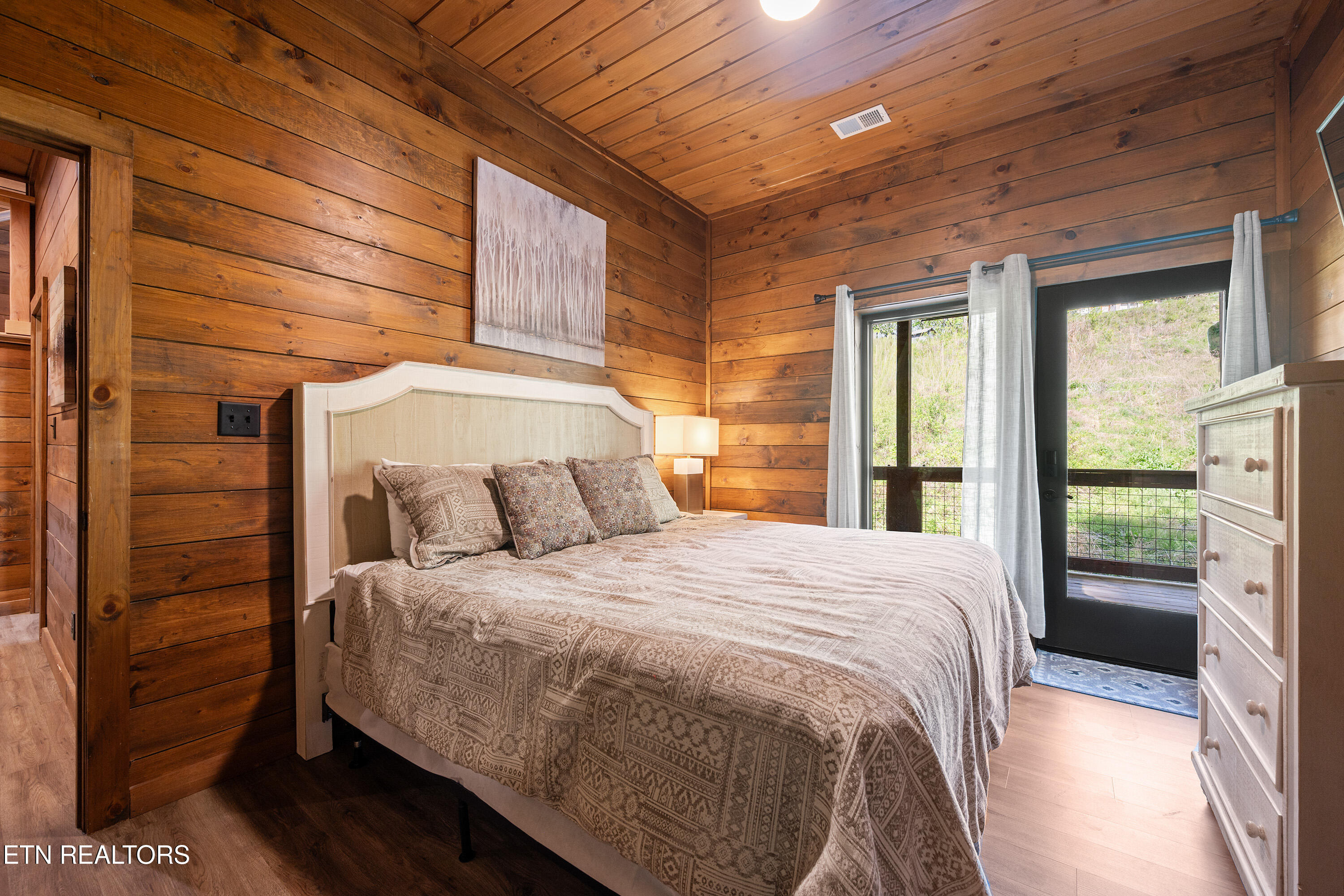 1613 Mitchell Farm Road Sevierville TN 37876
