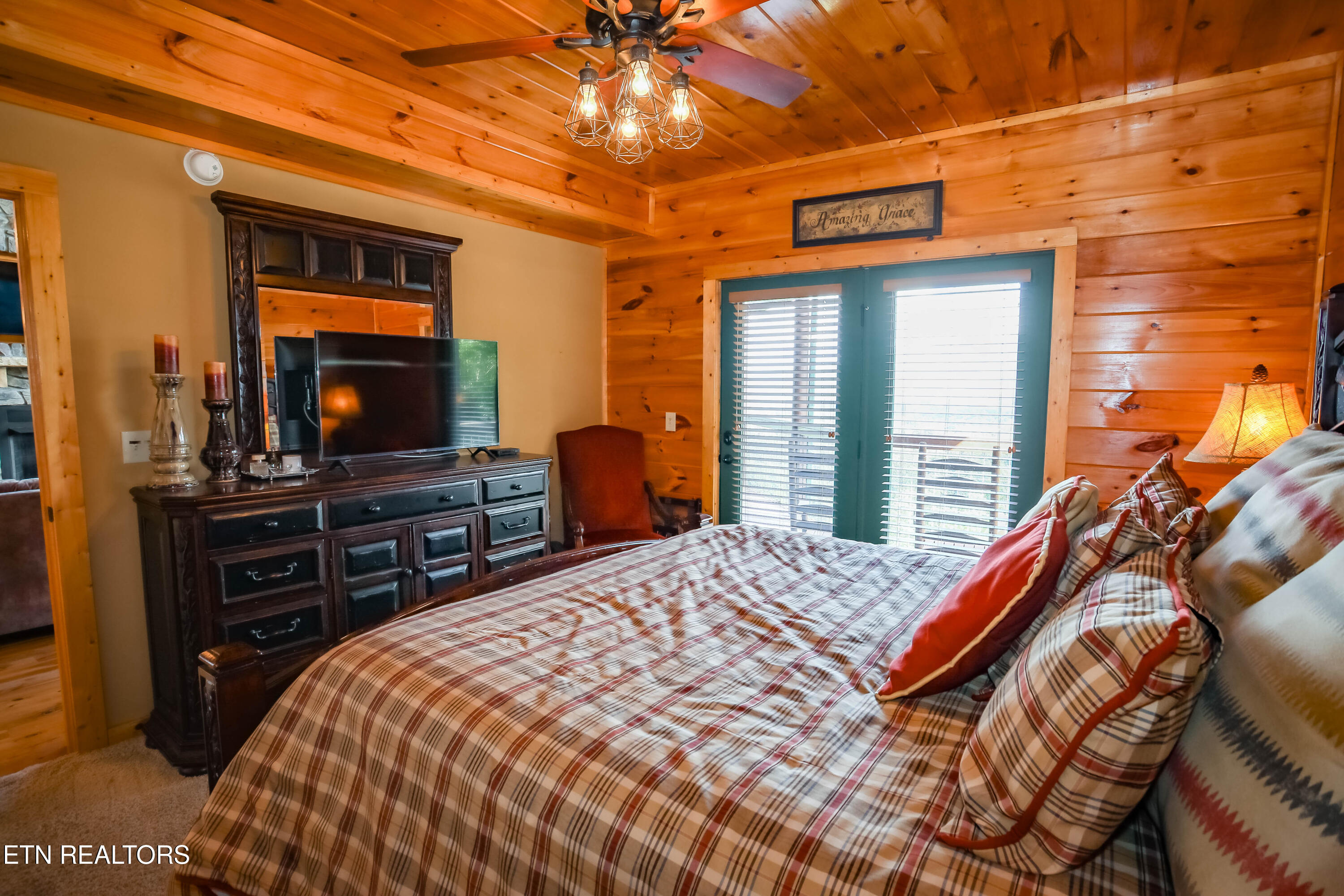 4248 Teaberry Vista Lane Sevierville TN 37862