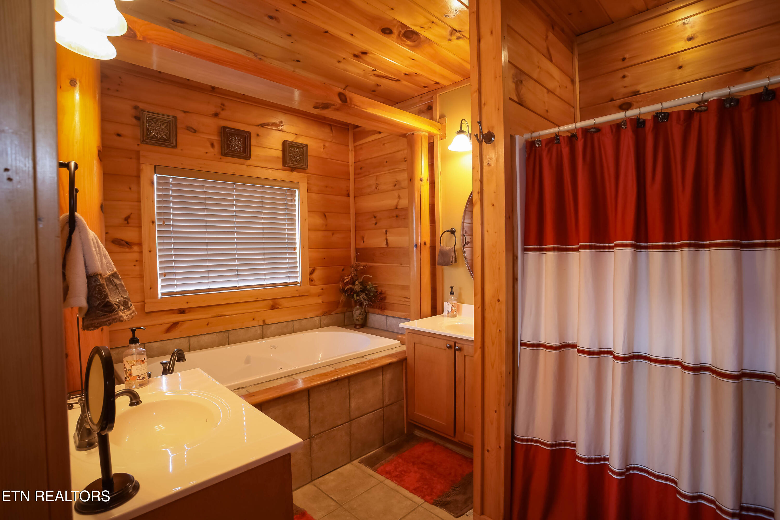 4248 Teaberry Vista Lane Sevierville TN 37862