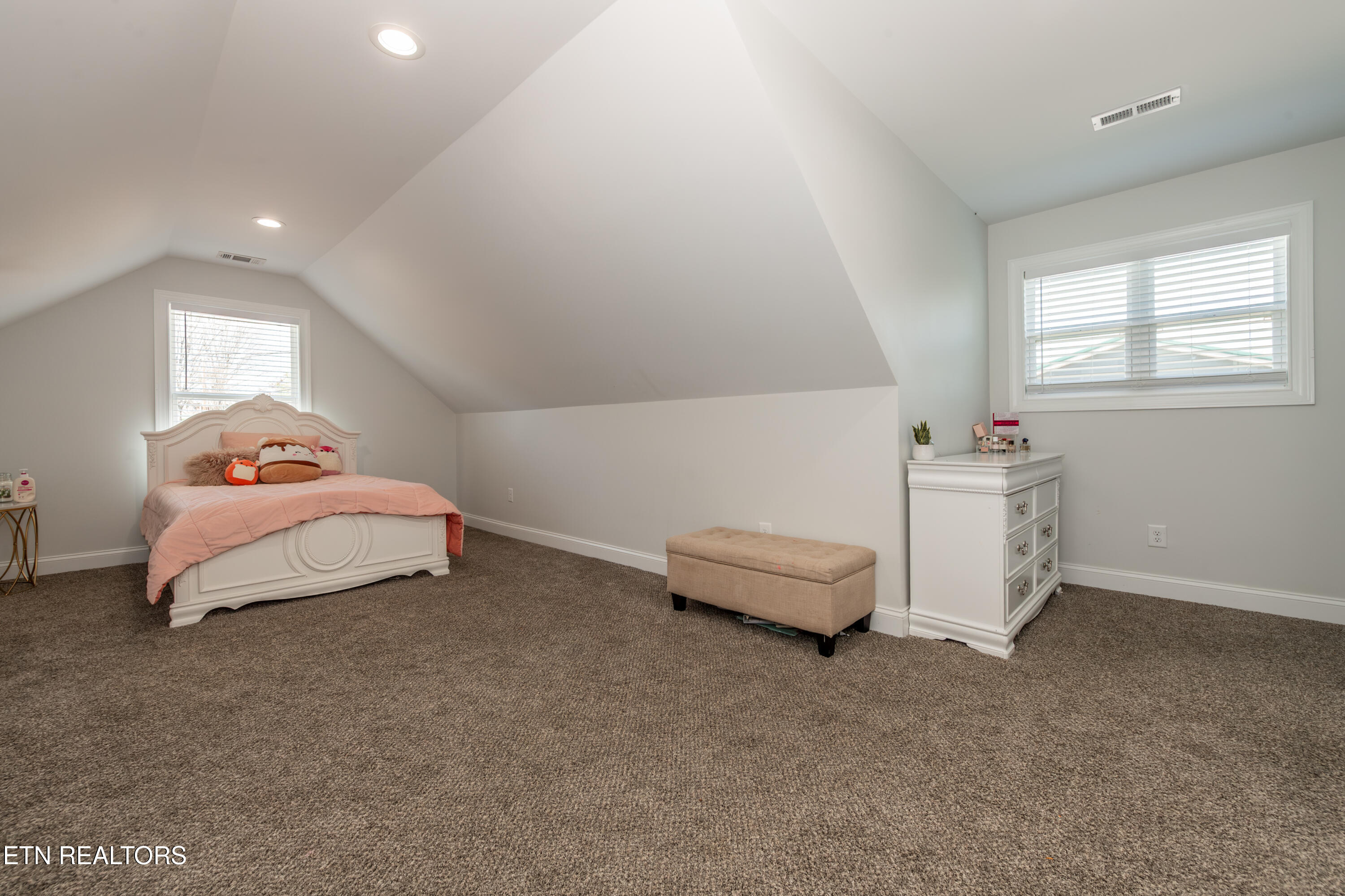 1302 Lula Bell Drive Powell TN 37849