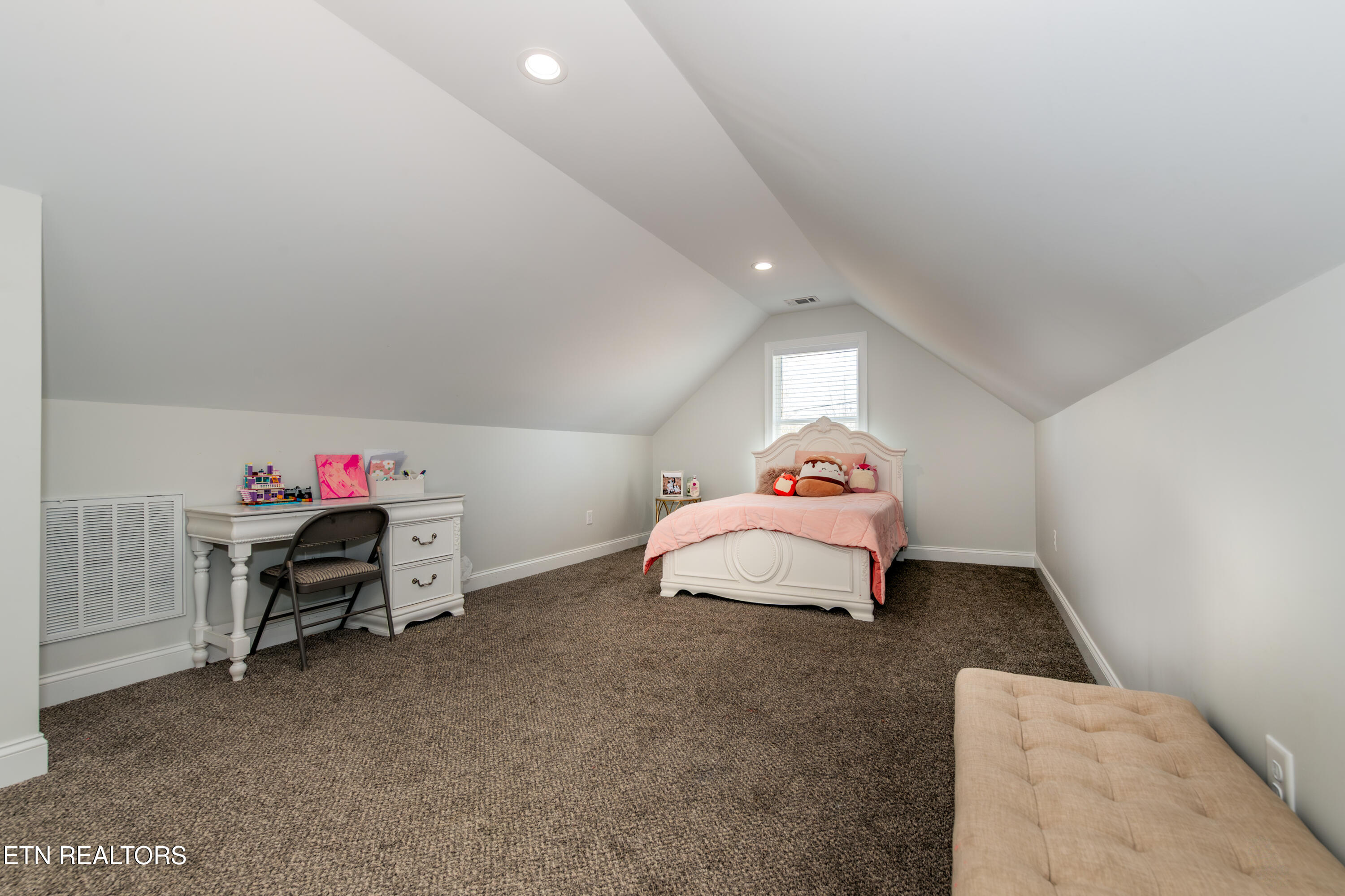 1302 Lula Bell Drive Powell TN 37849