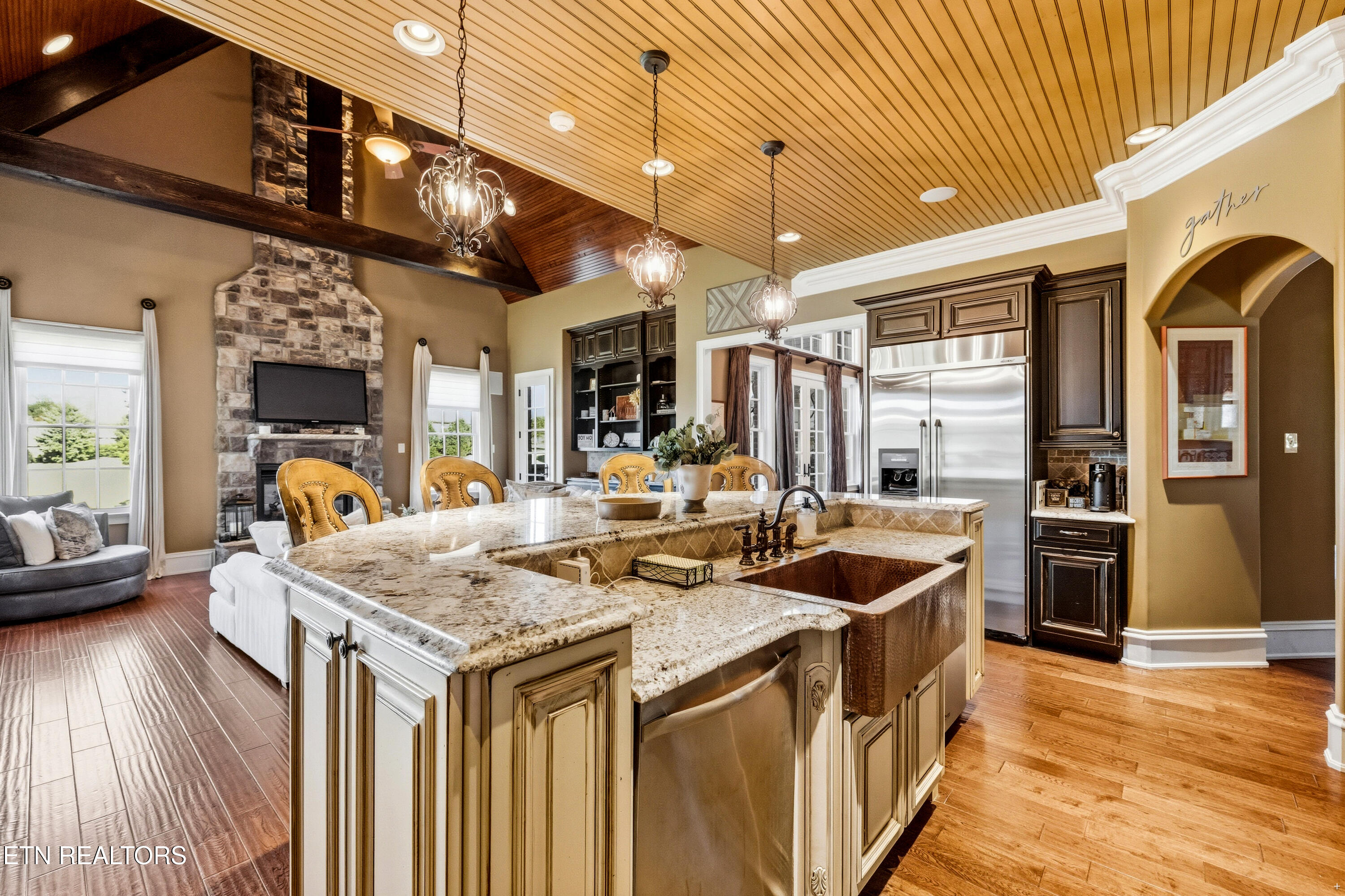 3642 Jackson Pointe Drive Louisville TN 37777