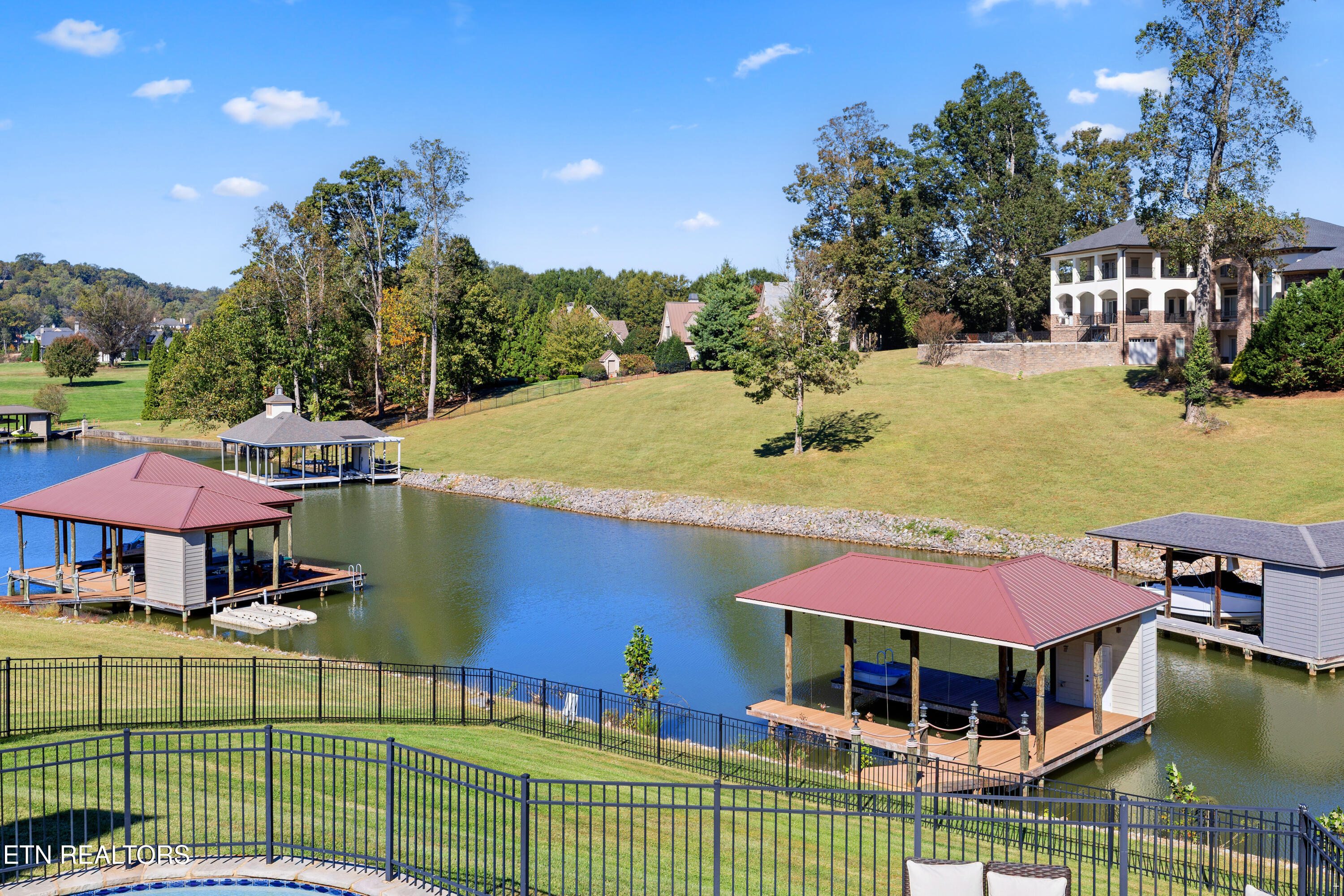 3642 Jackson Pointe Drive Louisville TN 37777