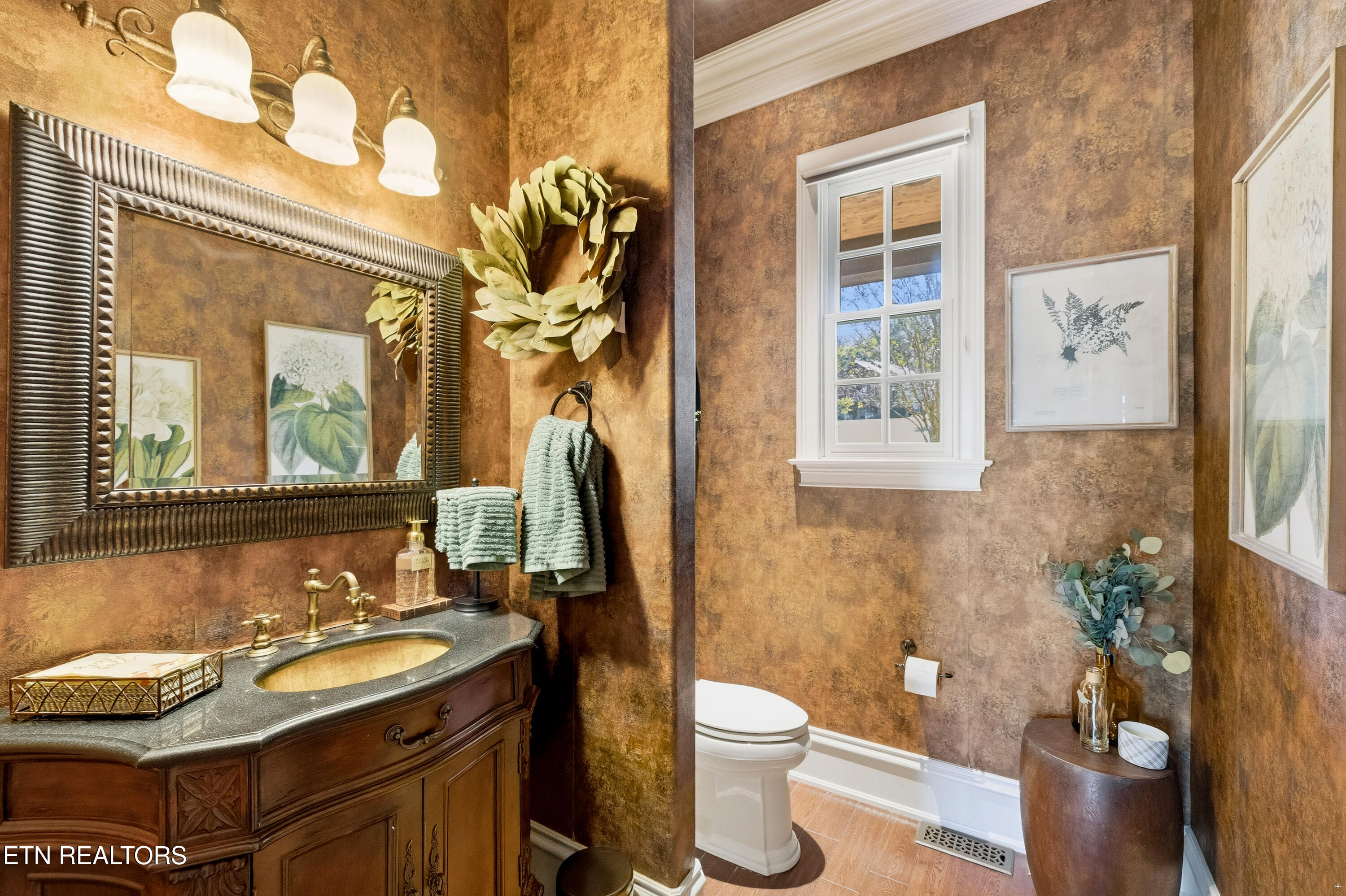 3642 Jackson Pointe Drive Louisville TN 37777