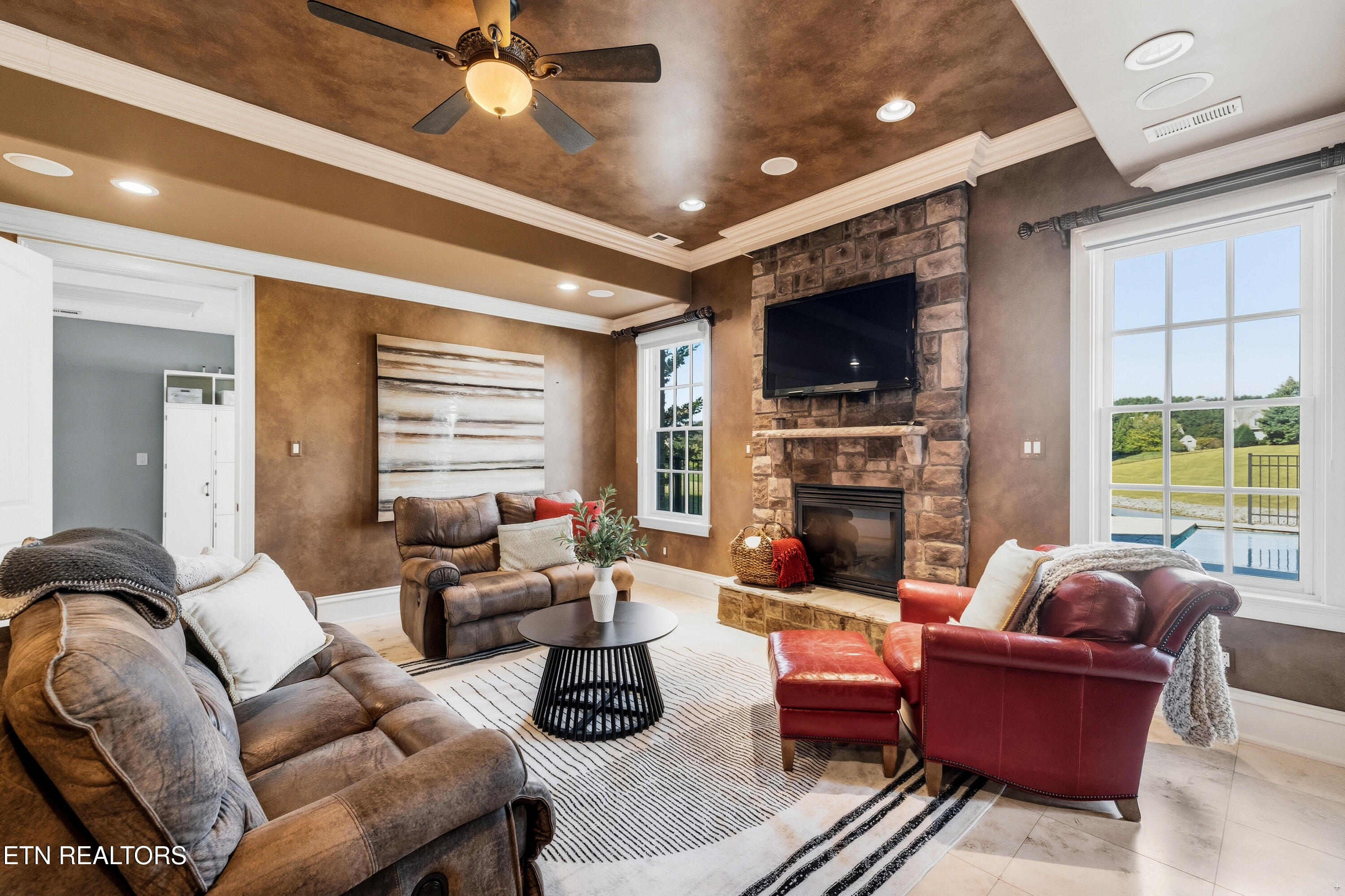 3642 Jackson Pointe Drive Louisville TN 37777