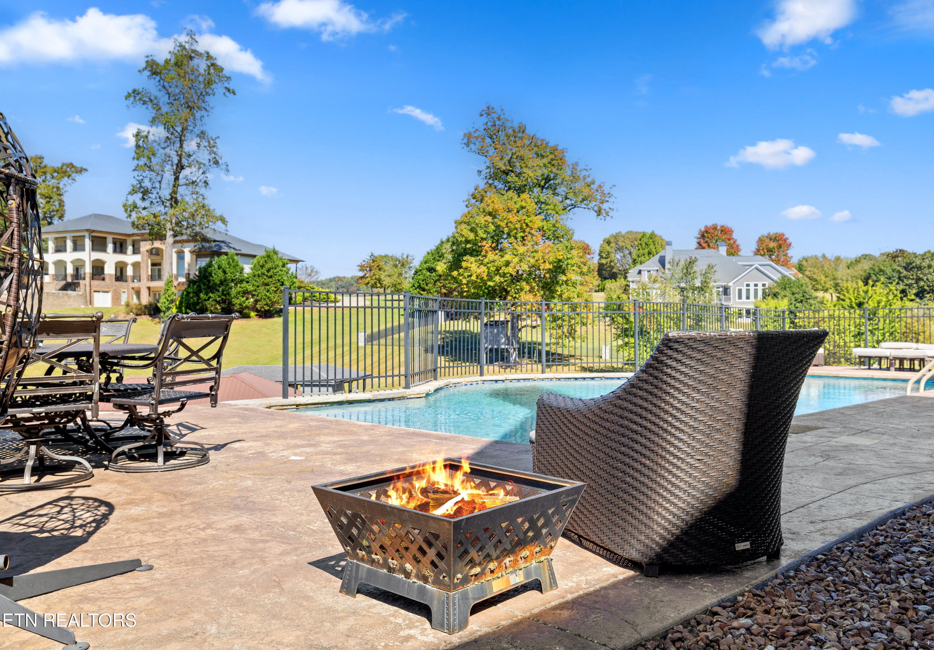 3642 Jackson Pointe Drive Louisville TN 37777