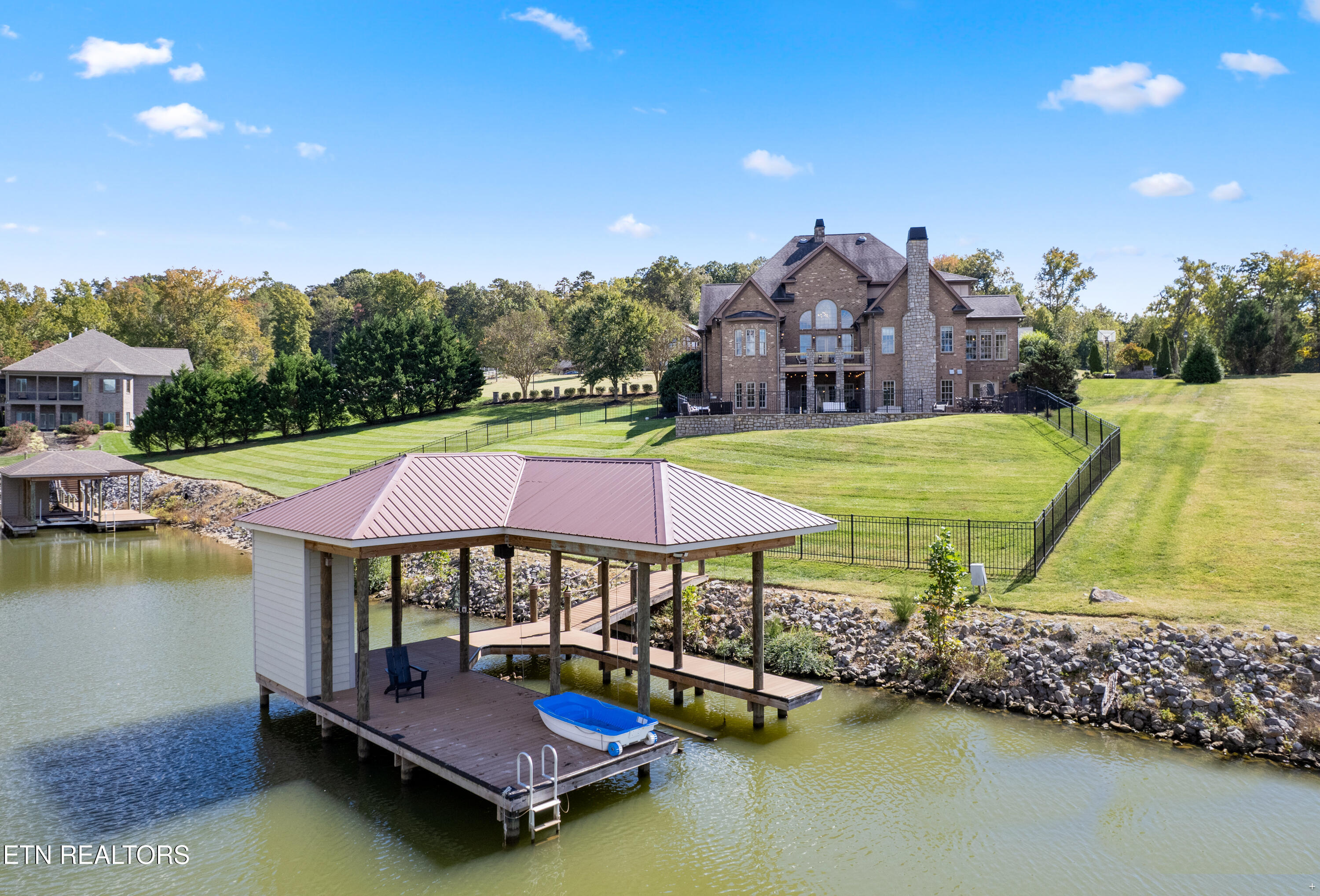 3642 Jackson Pointe Drive Louisville TN 37777