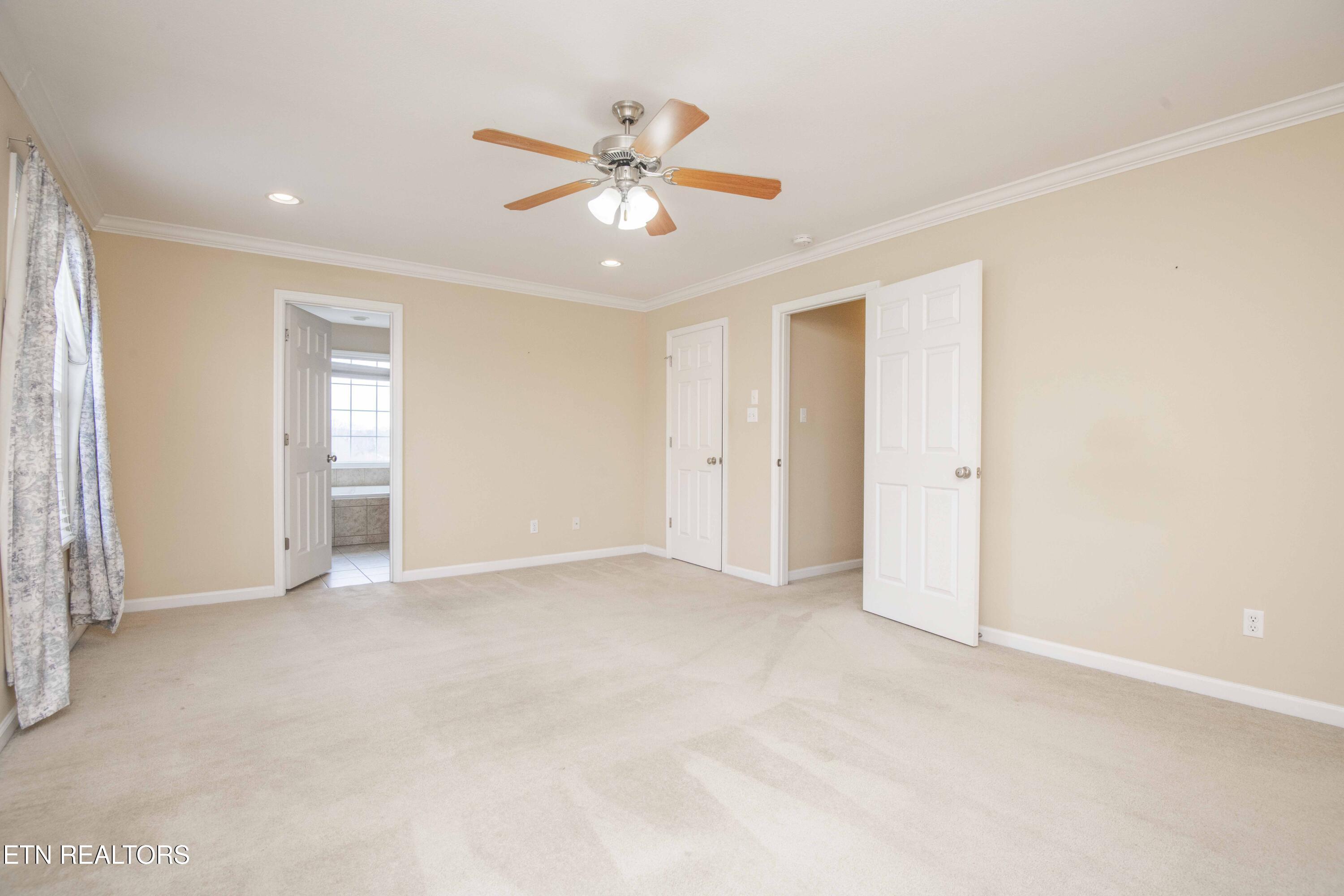 12927 Meadow Pointe Lane Knoxville TN 37934