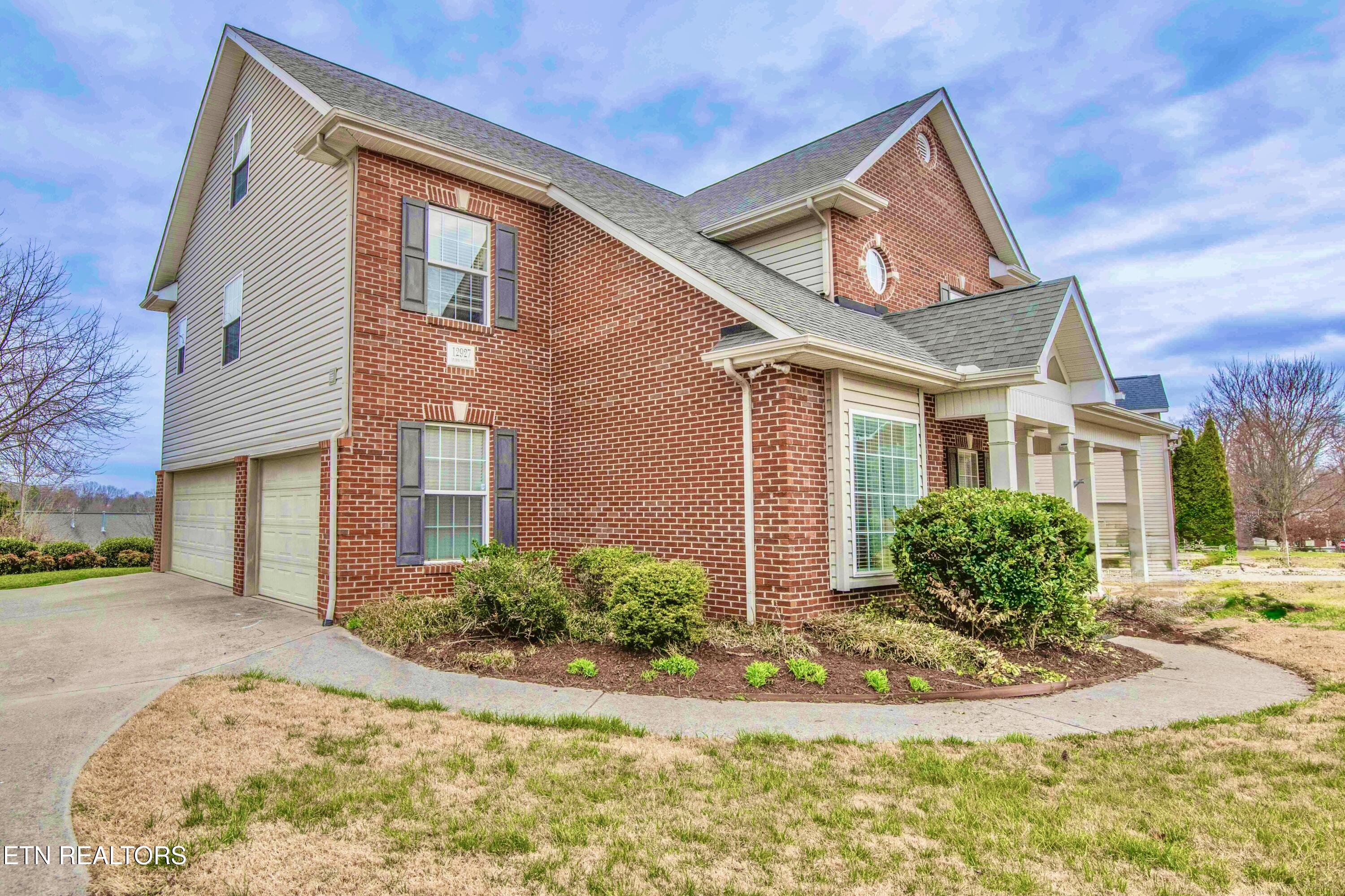 12927 Meadow Pointe Lane Knoxville TN 37934