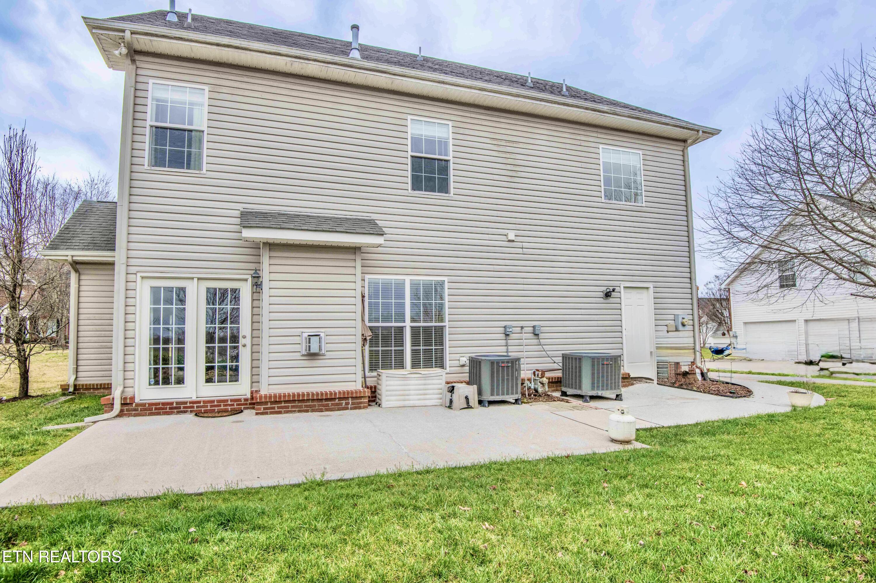 12927 Meadow Pointe Lane Knoxville TN 37934