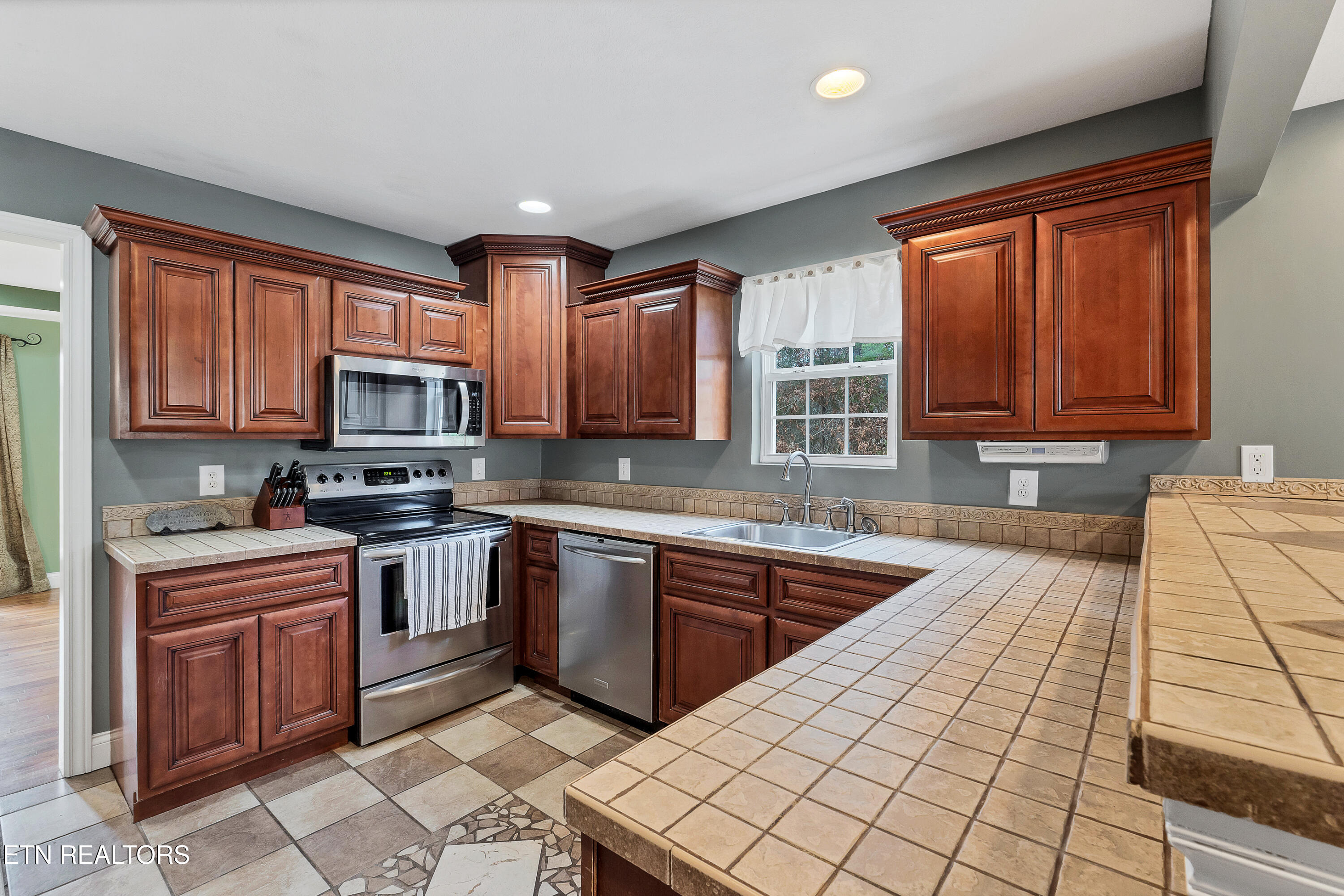 7713 Sayne Lane Knoxville TN 37920