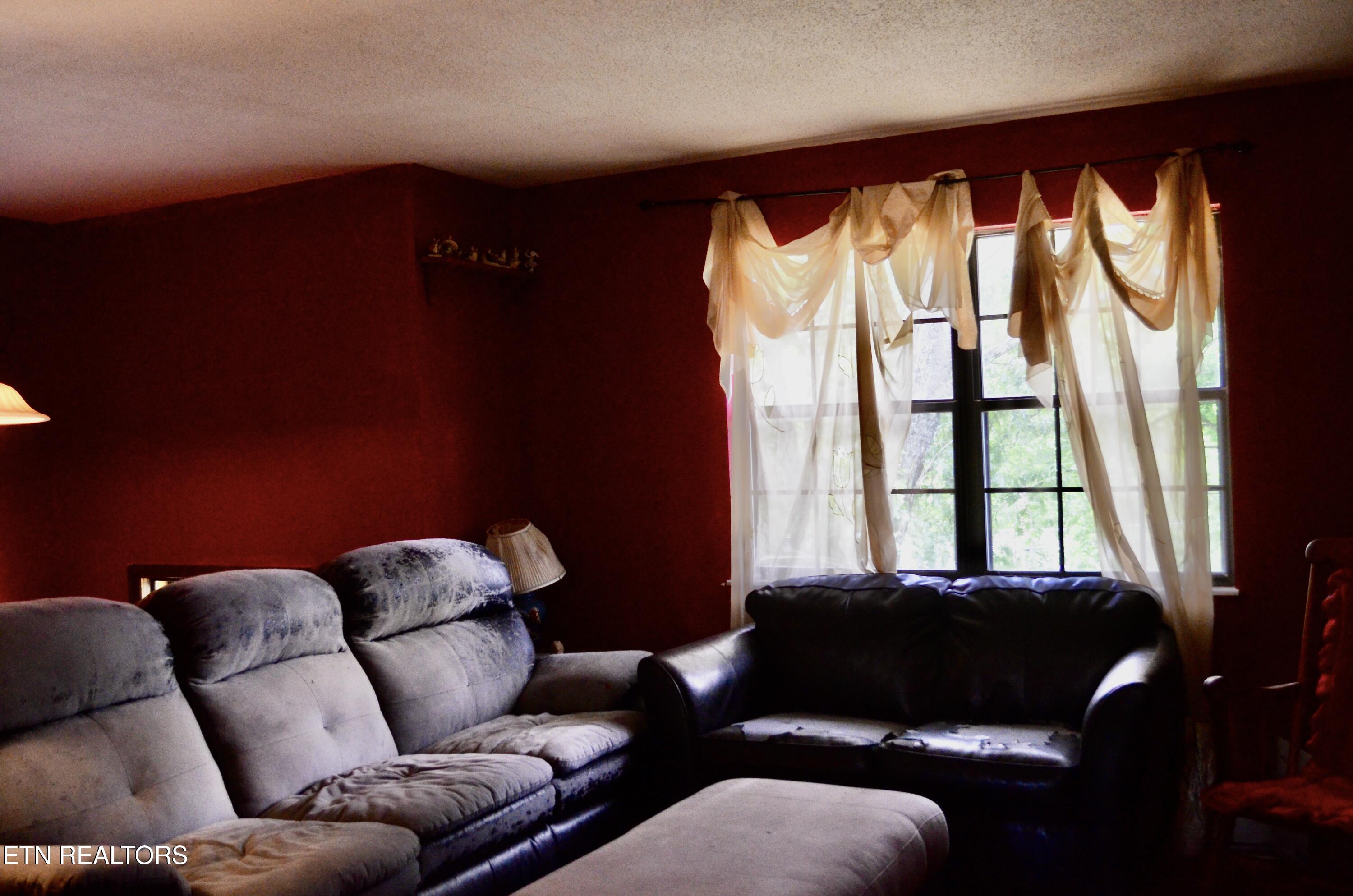 1918 Highland Road Maryville TN 37801