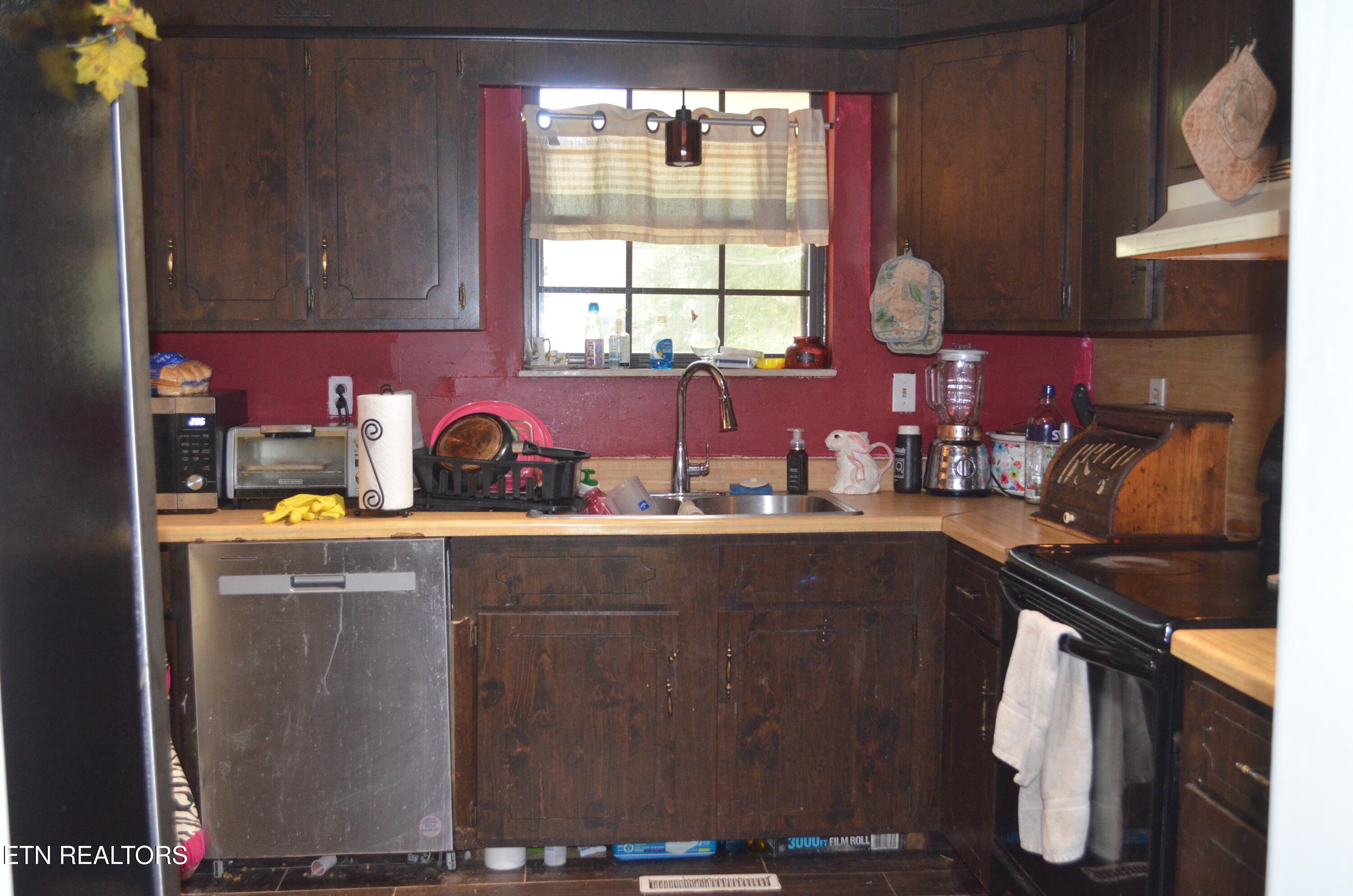1918 Highland Road Maryville TN 37801