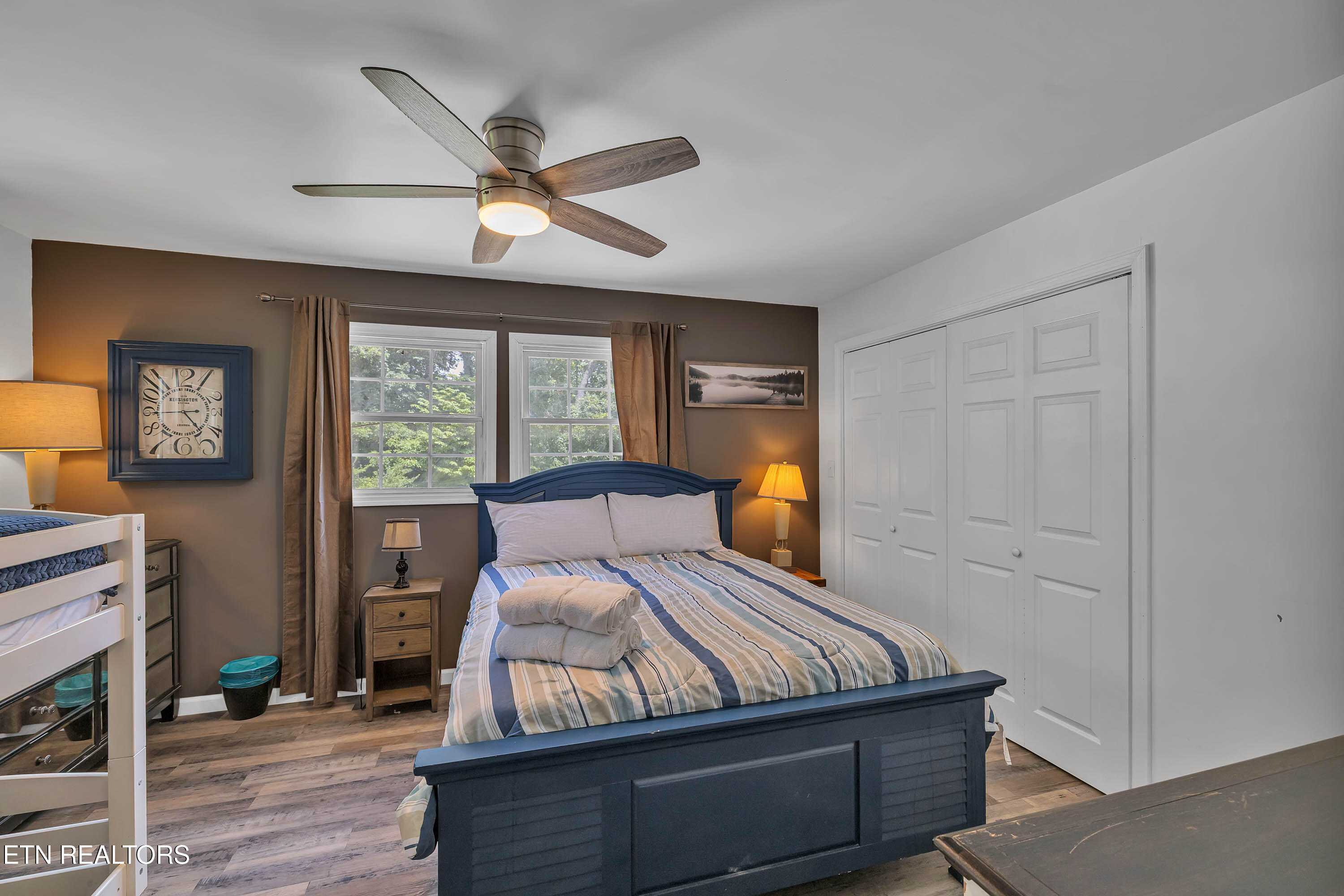 2038 Glenbrook Lane Dandridge TN 37725