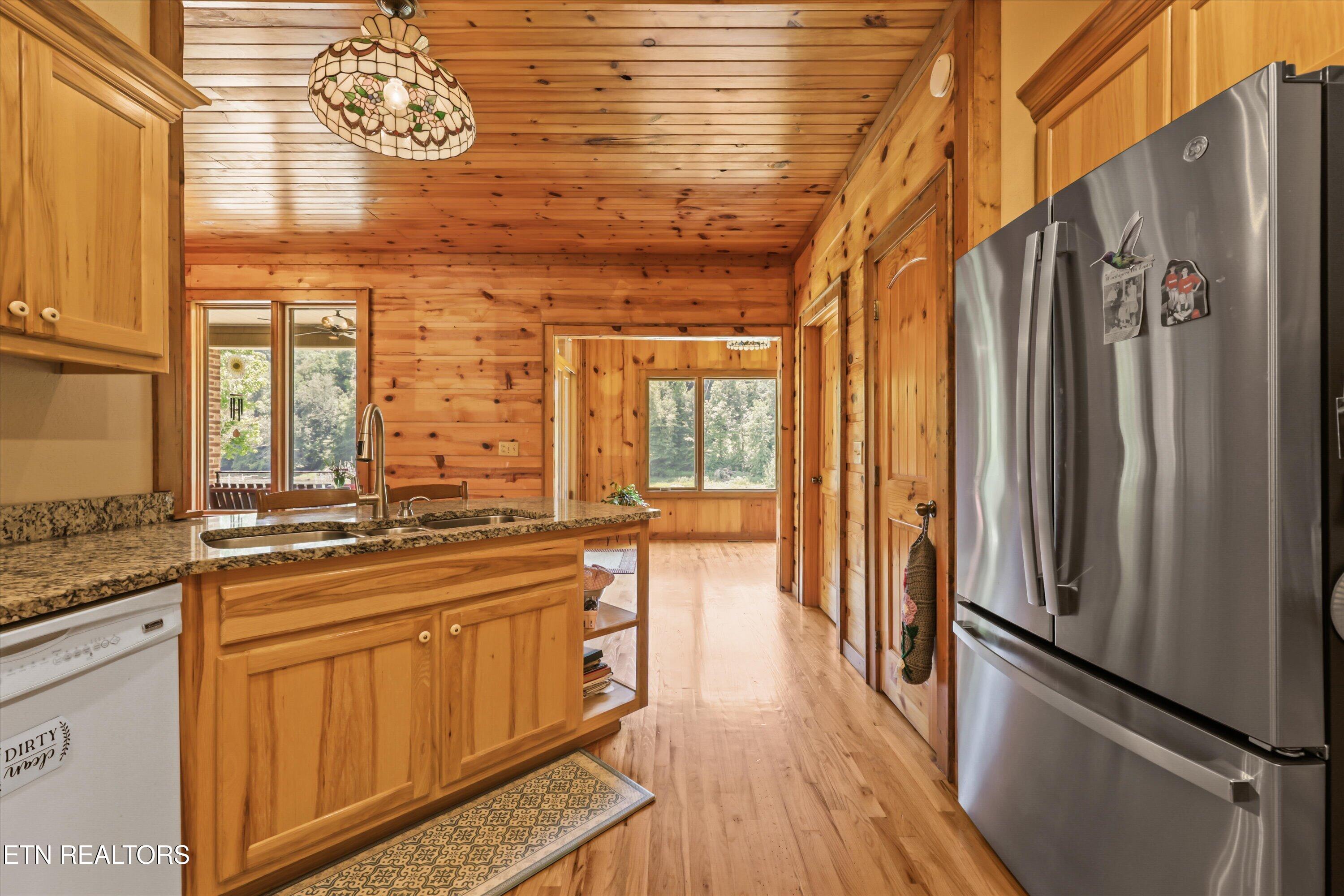 796 Holston Shores Drive Rutledge TN 37861