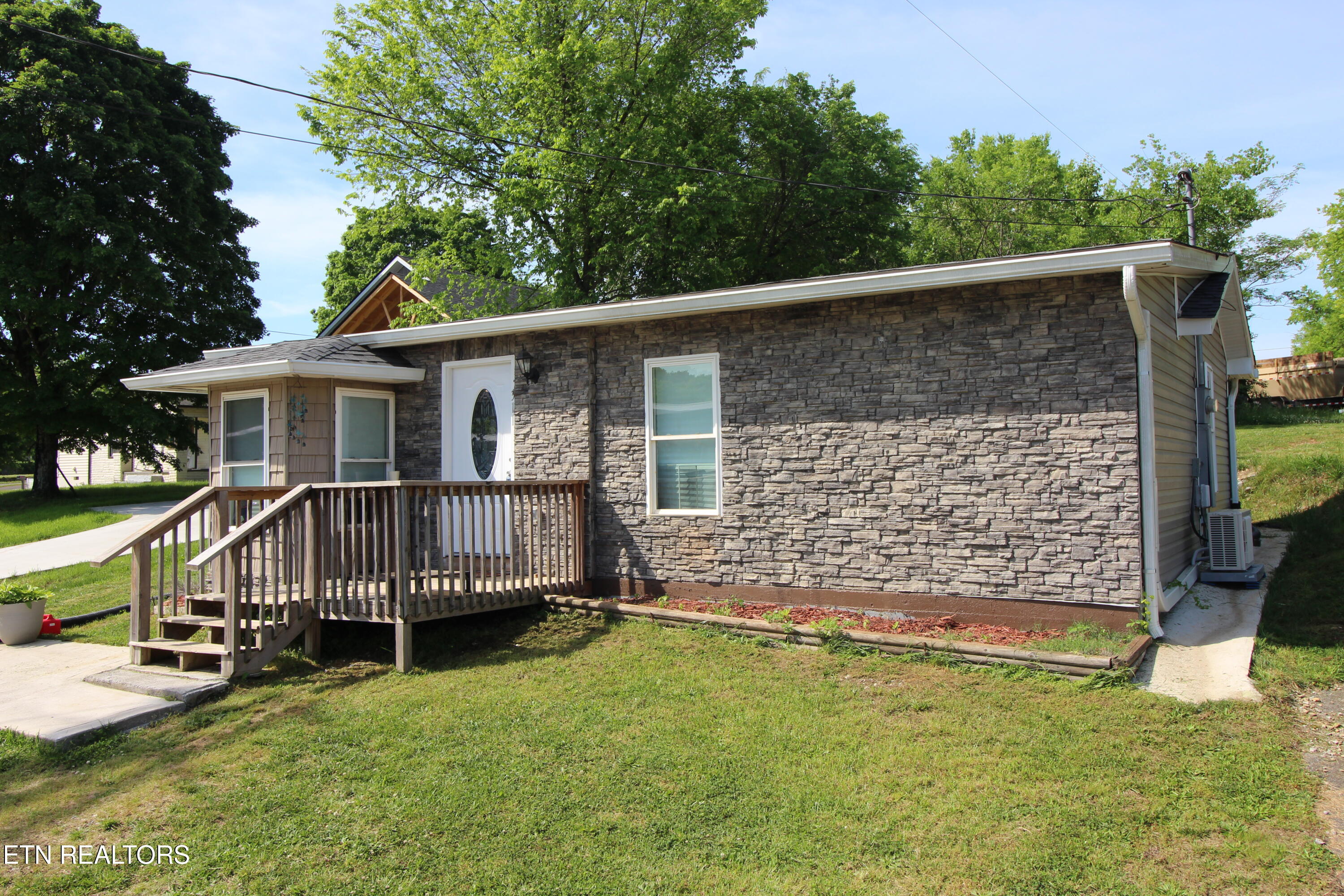 311 Bussell Ferry Road Lenoir City TN 37771