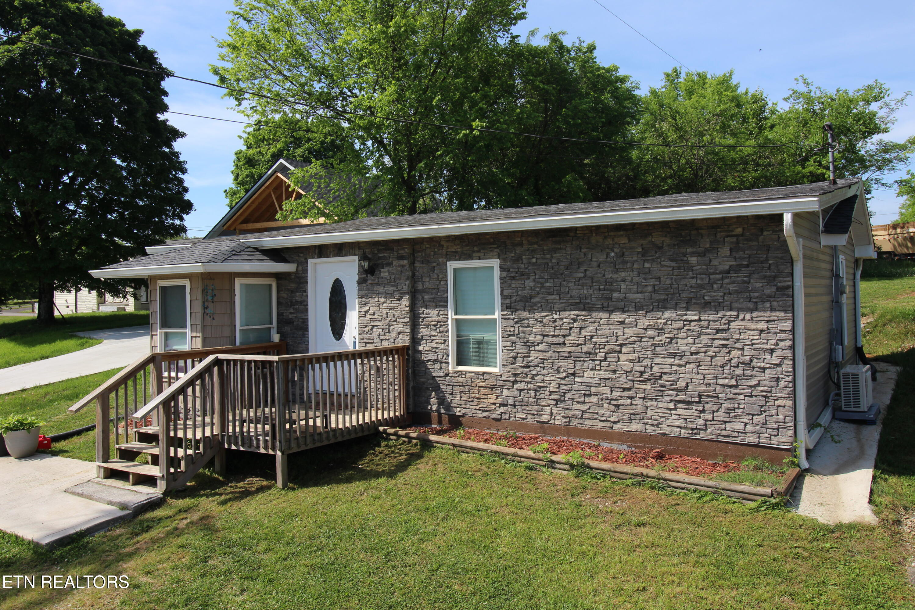 311 Bussell Ferry Road Lenoir City TN 37771