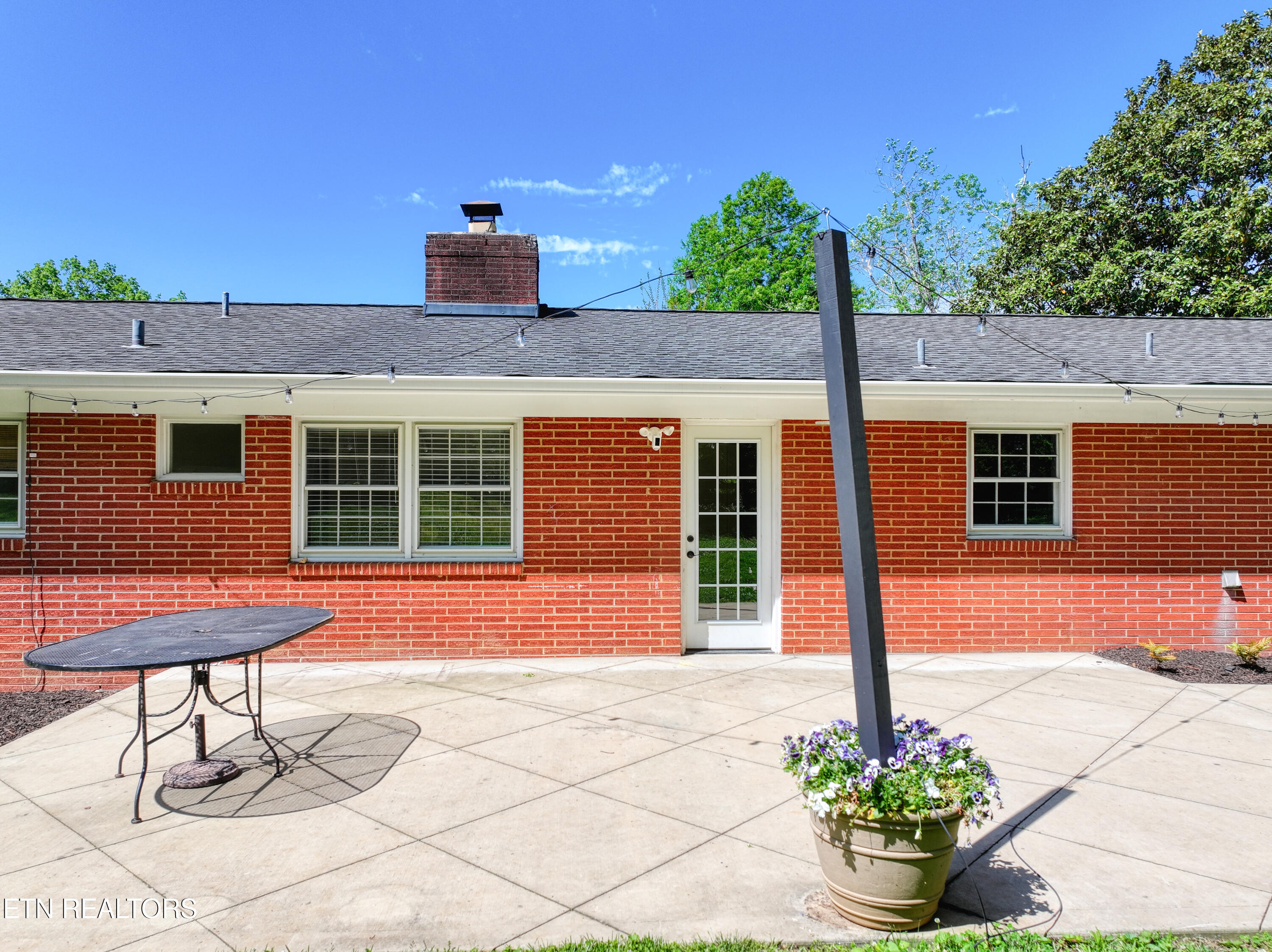 8712 NW Longmeade Drive Knoxville TN 37923