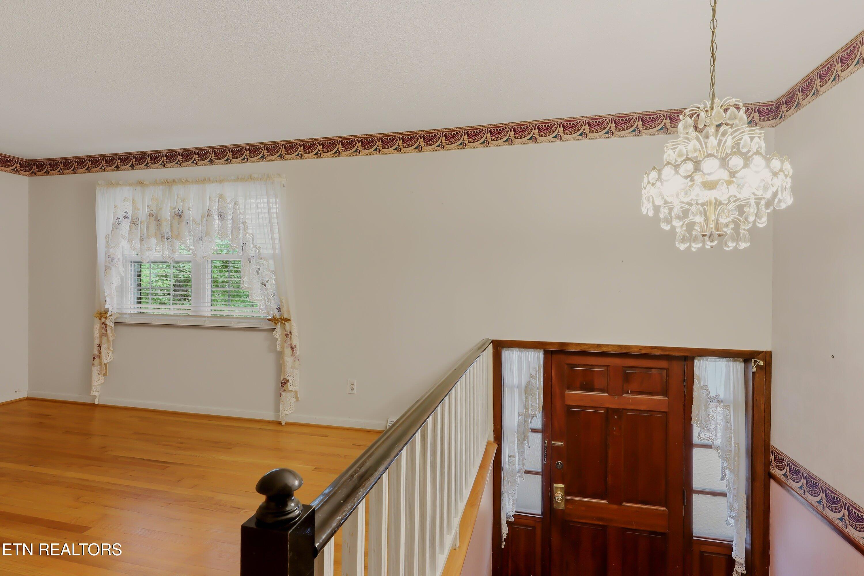 1812 E Alpine Drive Maryville TN 37804