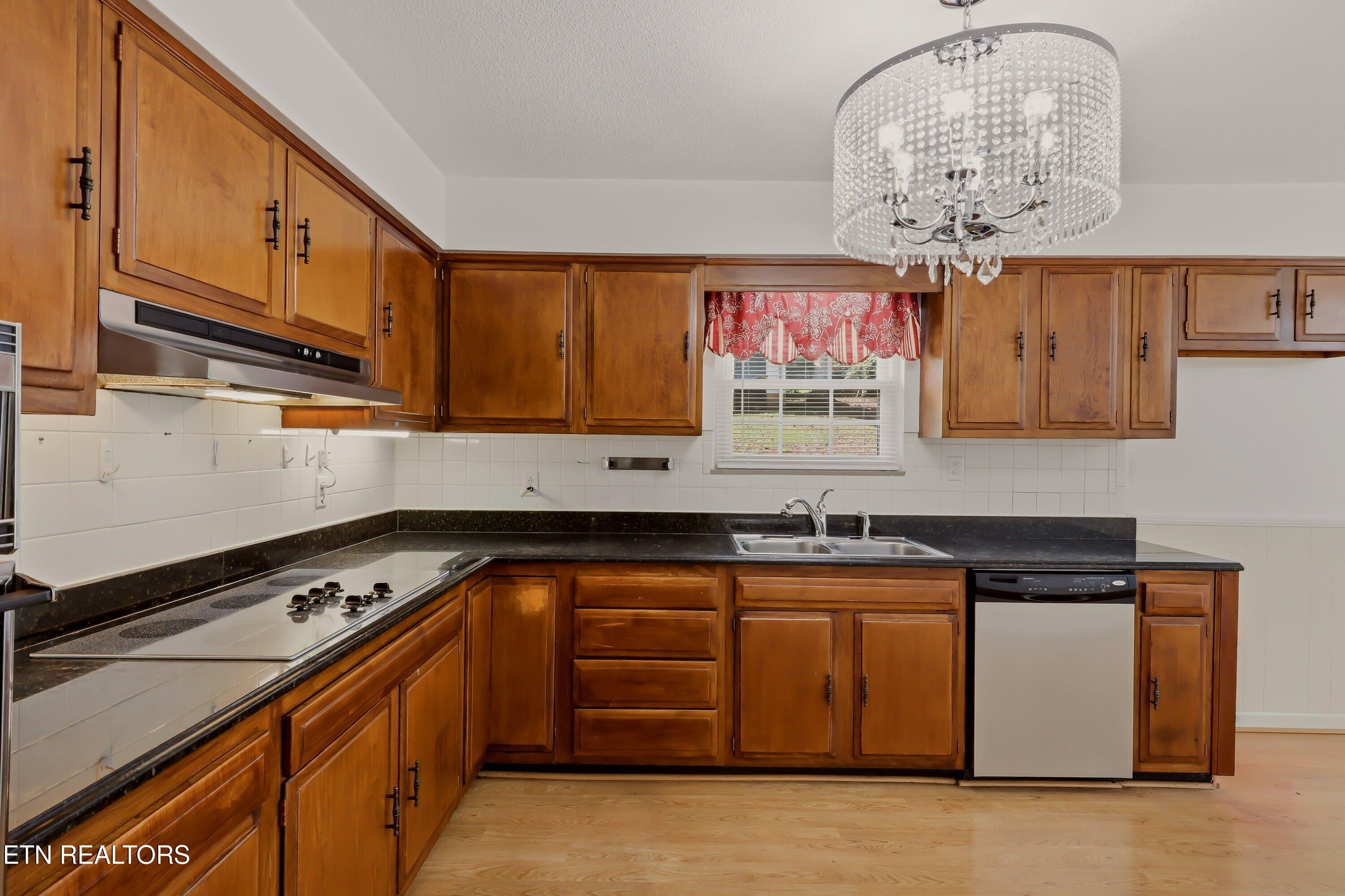 1812 E Alpine Drive Maryville TN 37804