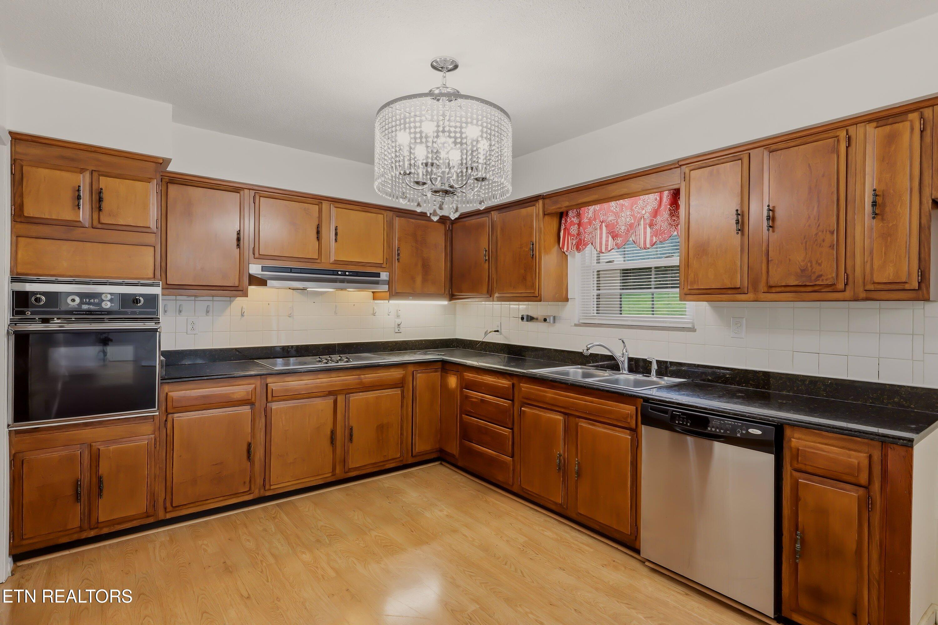 1812 E Alpine Drive Maryville TN 37804