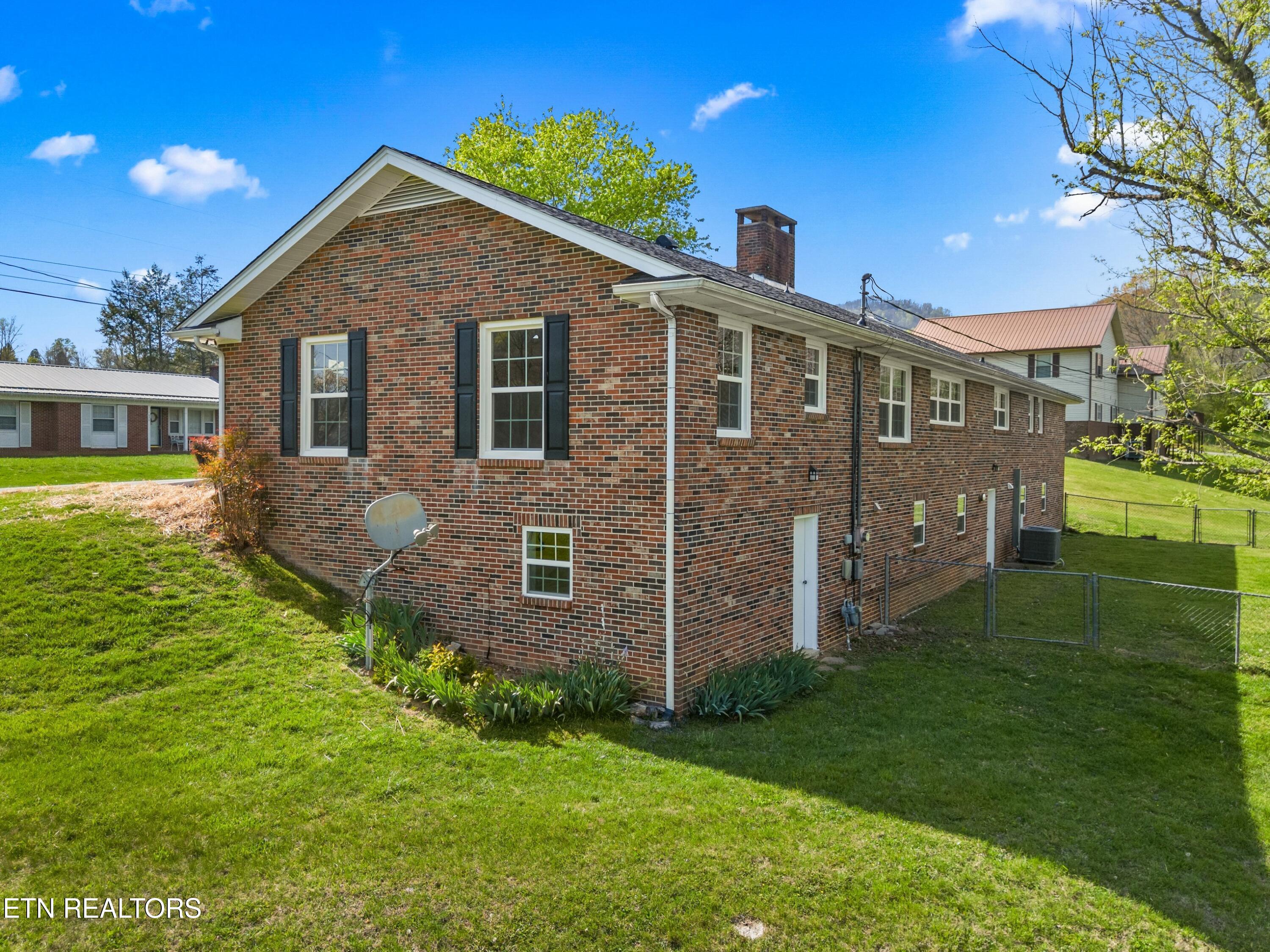 168 Jones Road Sneedville TN 37869