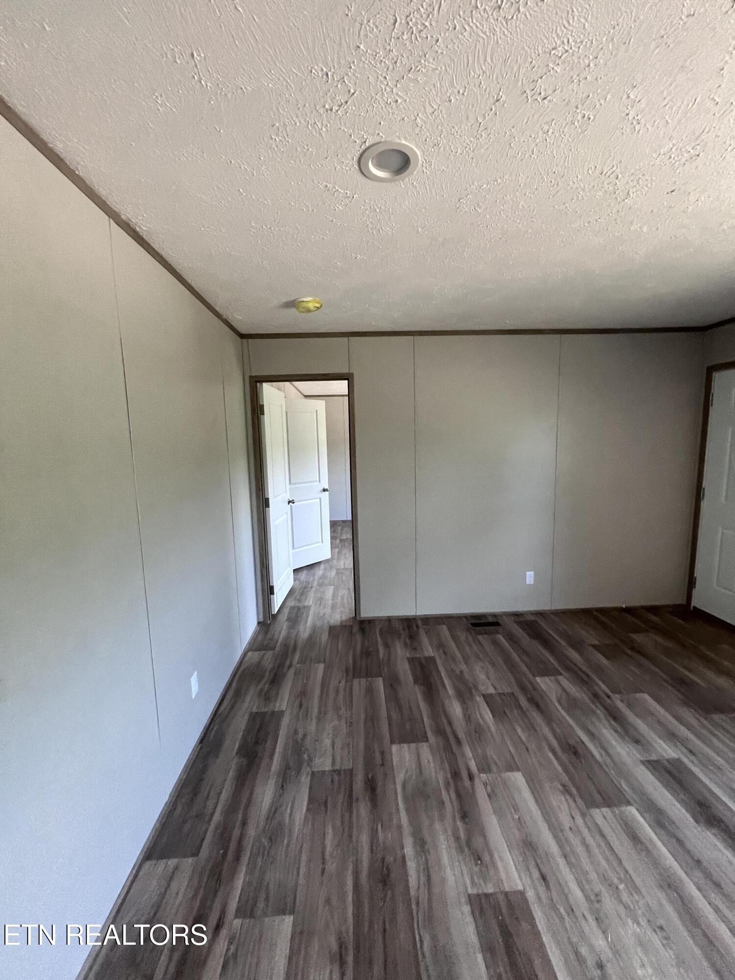 239 Honey Drive New Tazewell TN 37825