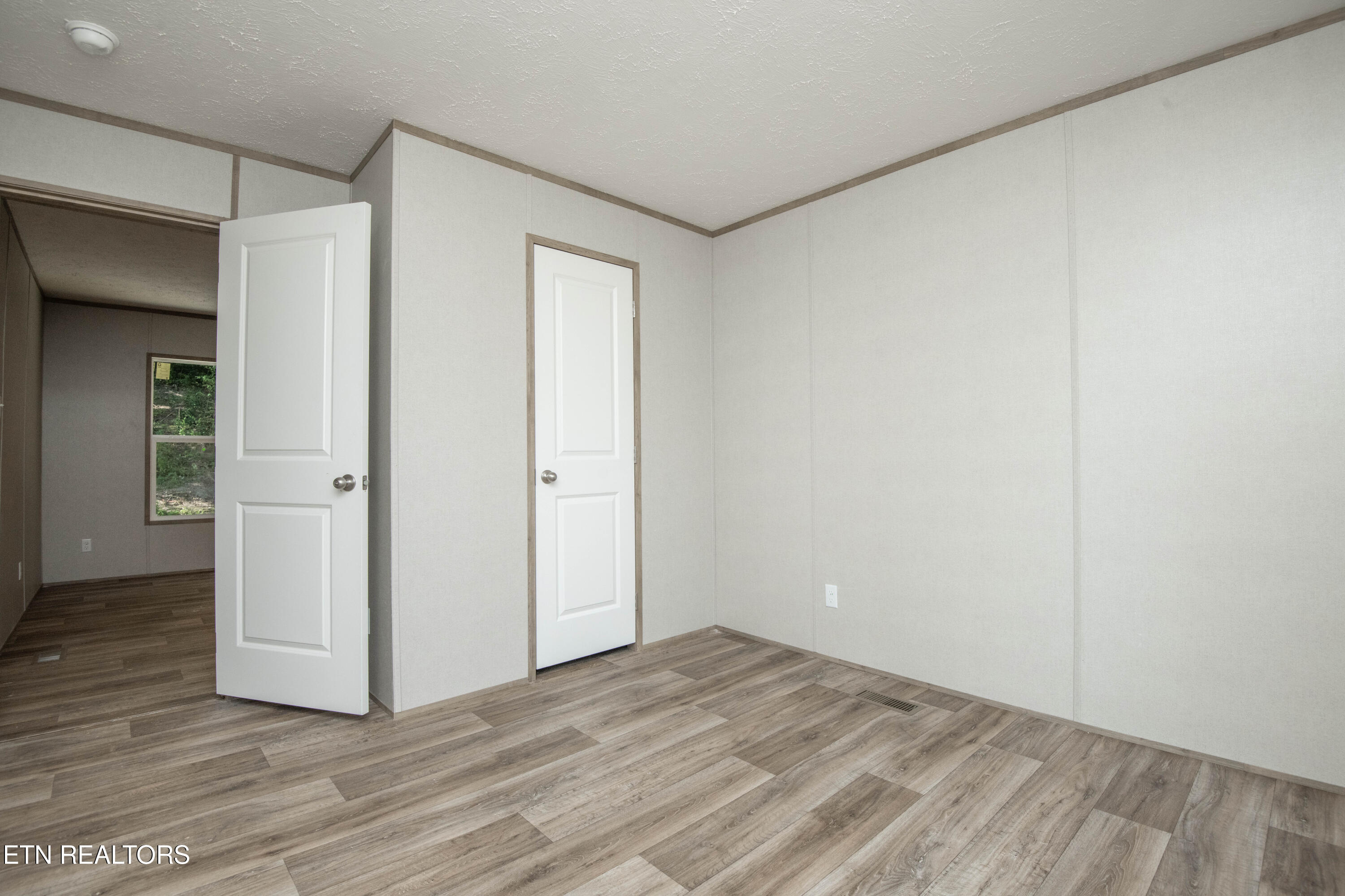 239 Honey Drive New Tazewell TN 37825