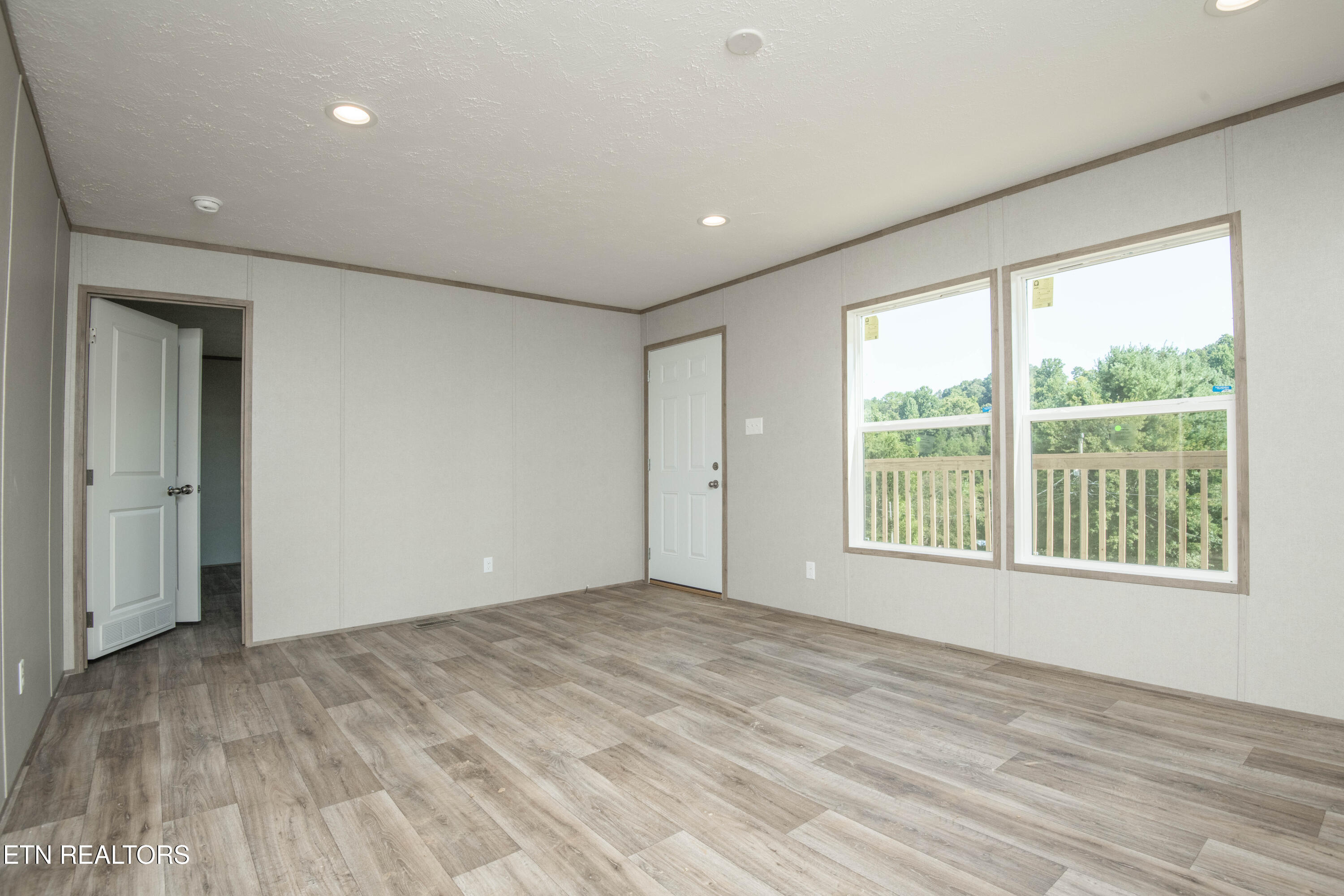 239 Honey Drive New Tazewell TN 37825