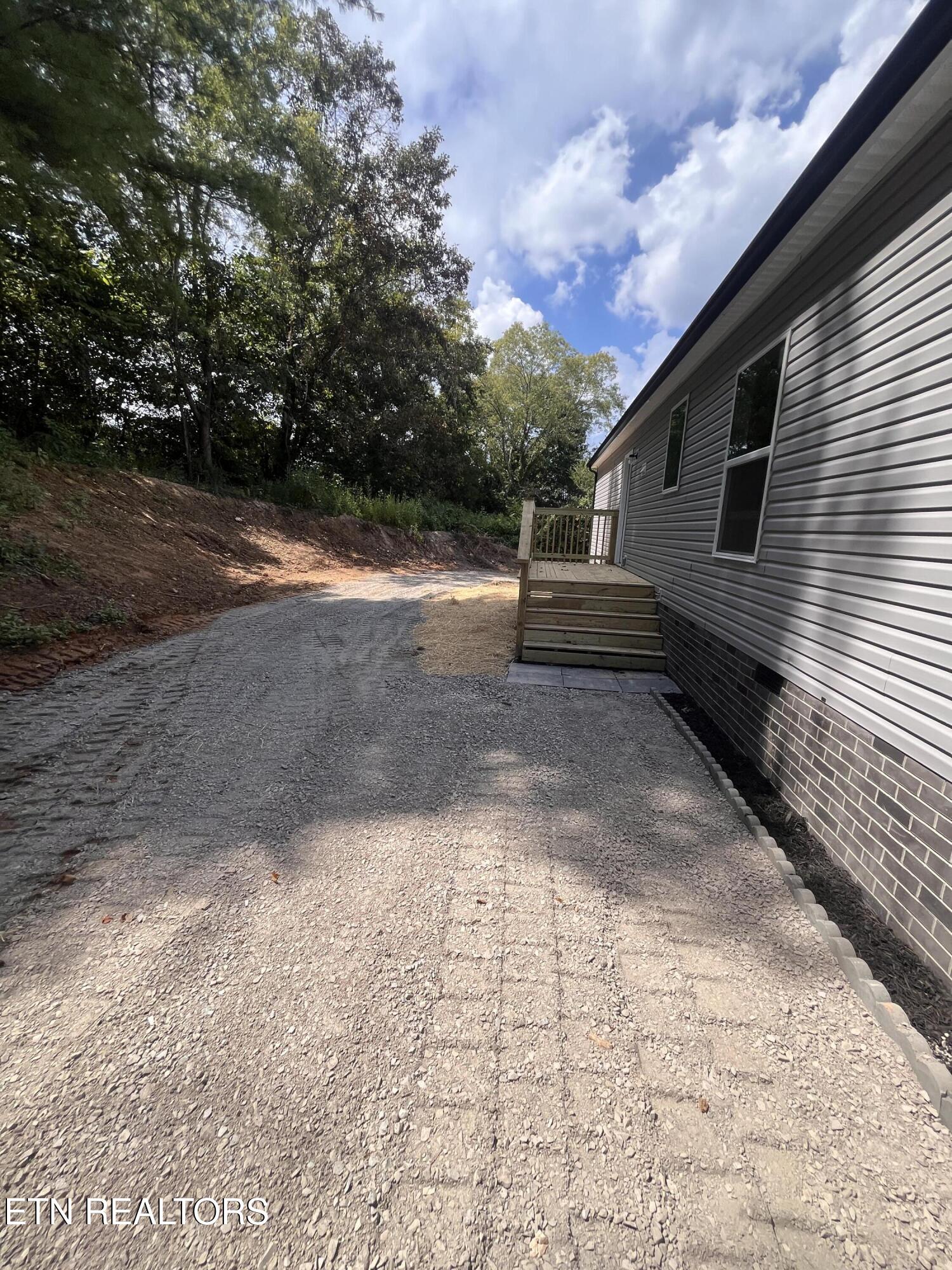 239 Honey Drive New Tazewell TN 37825