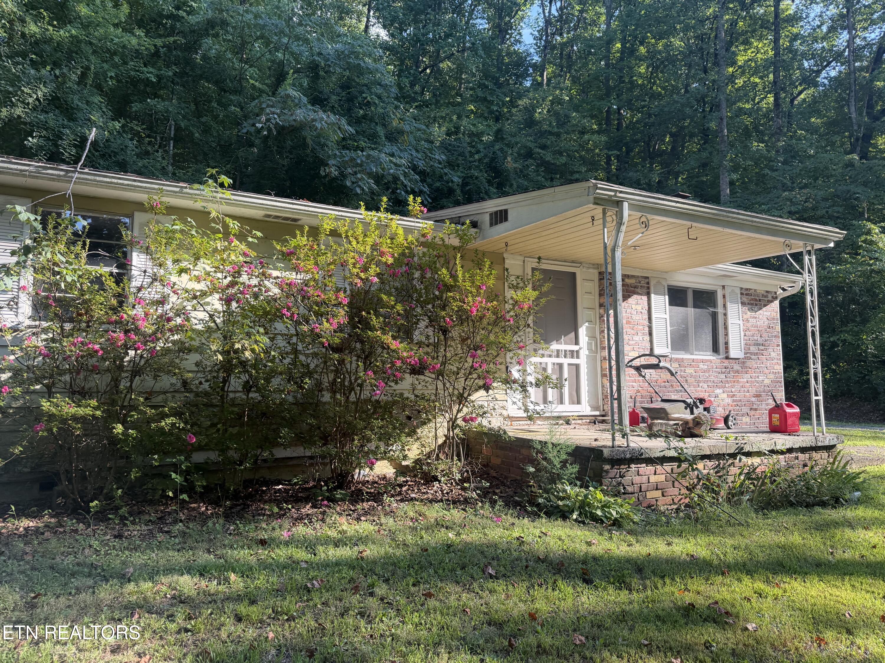 2832 Rifle Range Drive Knoxville TN 37918