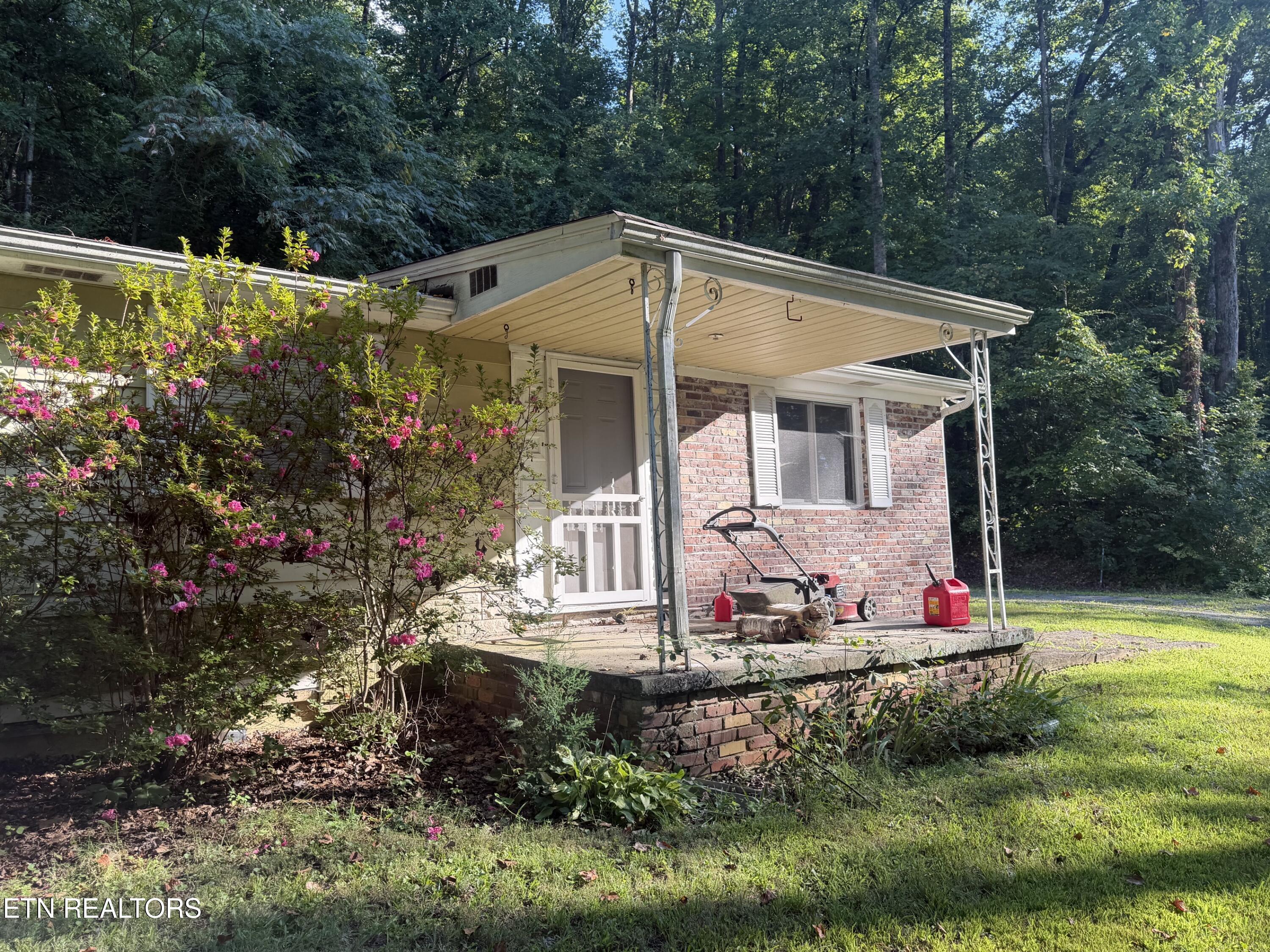 2832 Rifle Range Drive Knoxville TN 37918