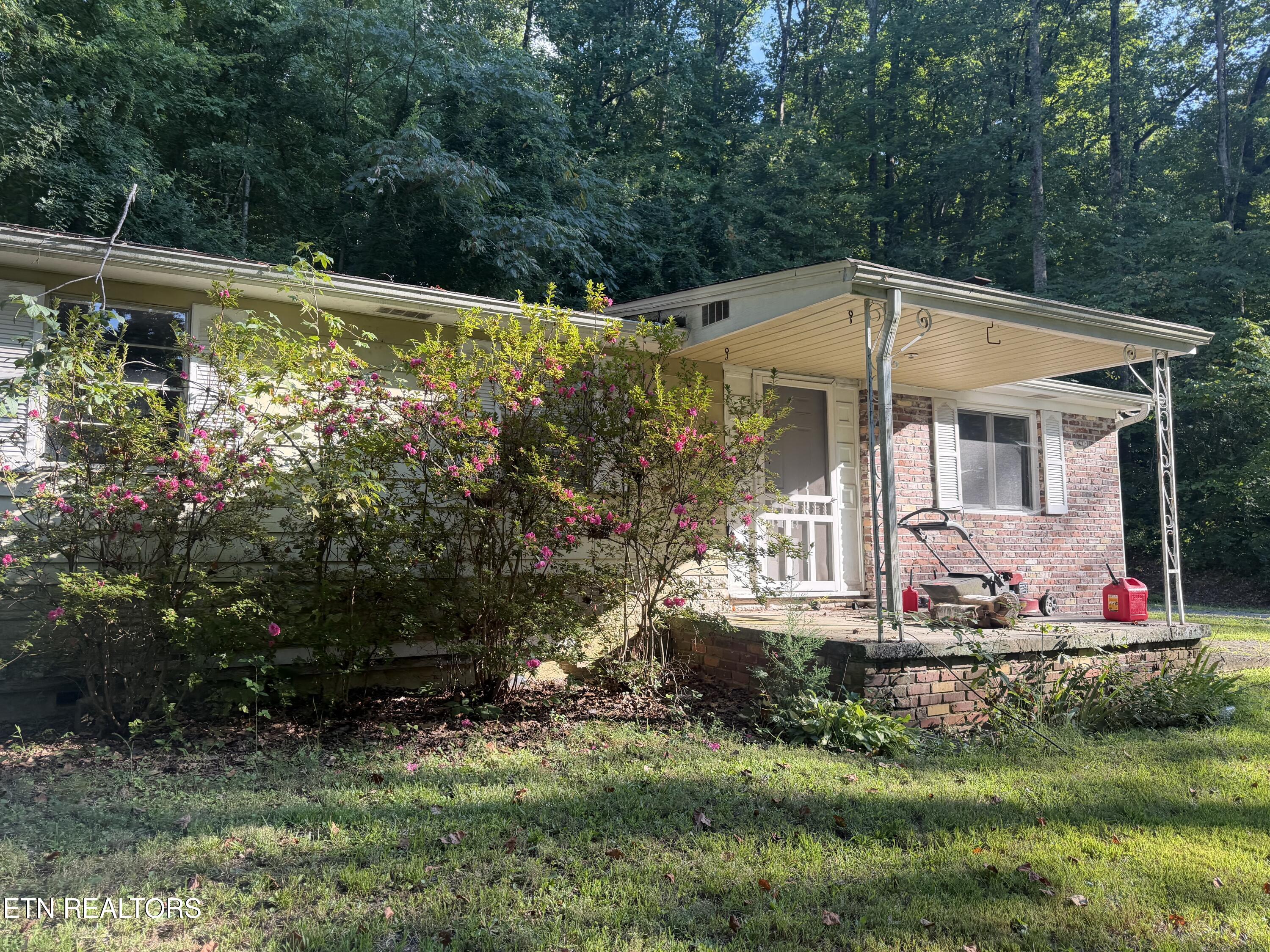 2832 Rifle Range Drive Knoxville TN 37918