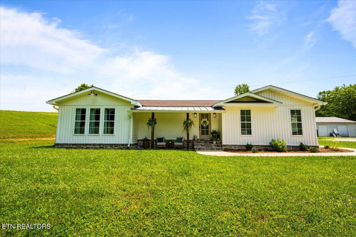 211 Pump Hollow Road Speedwell TN 37870