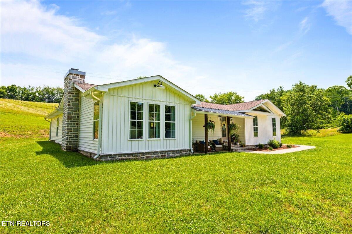 211 Pump Hollow Road Speedwell TN 37870