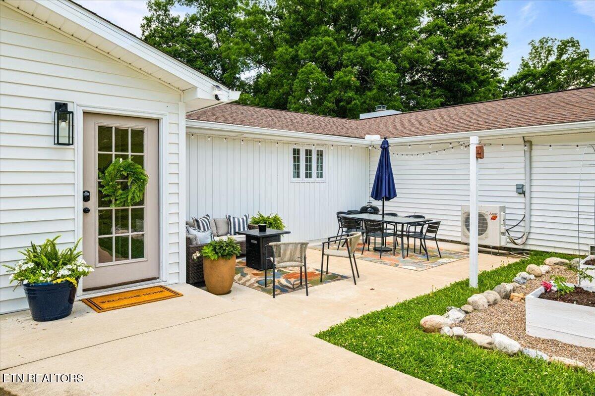 211 Pump Hollow Road Speedwell TN 37870