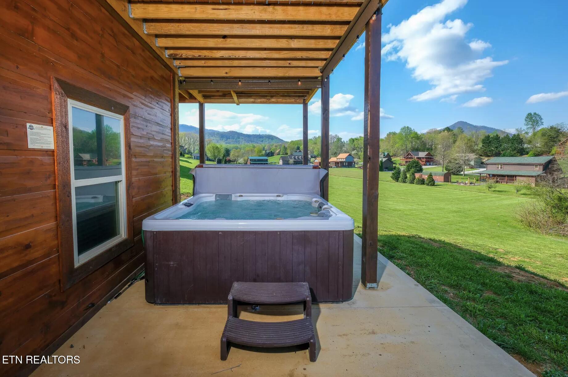 3453 Cove Meadows Drive Sevierville TN 37862