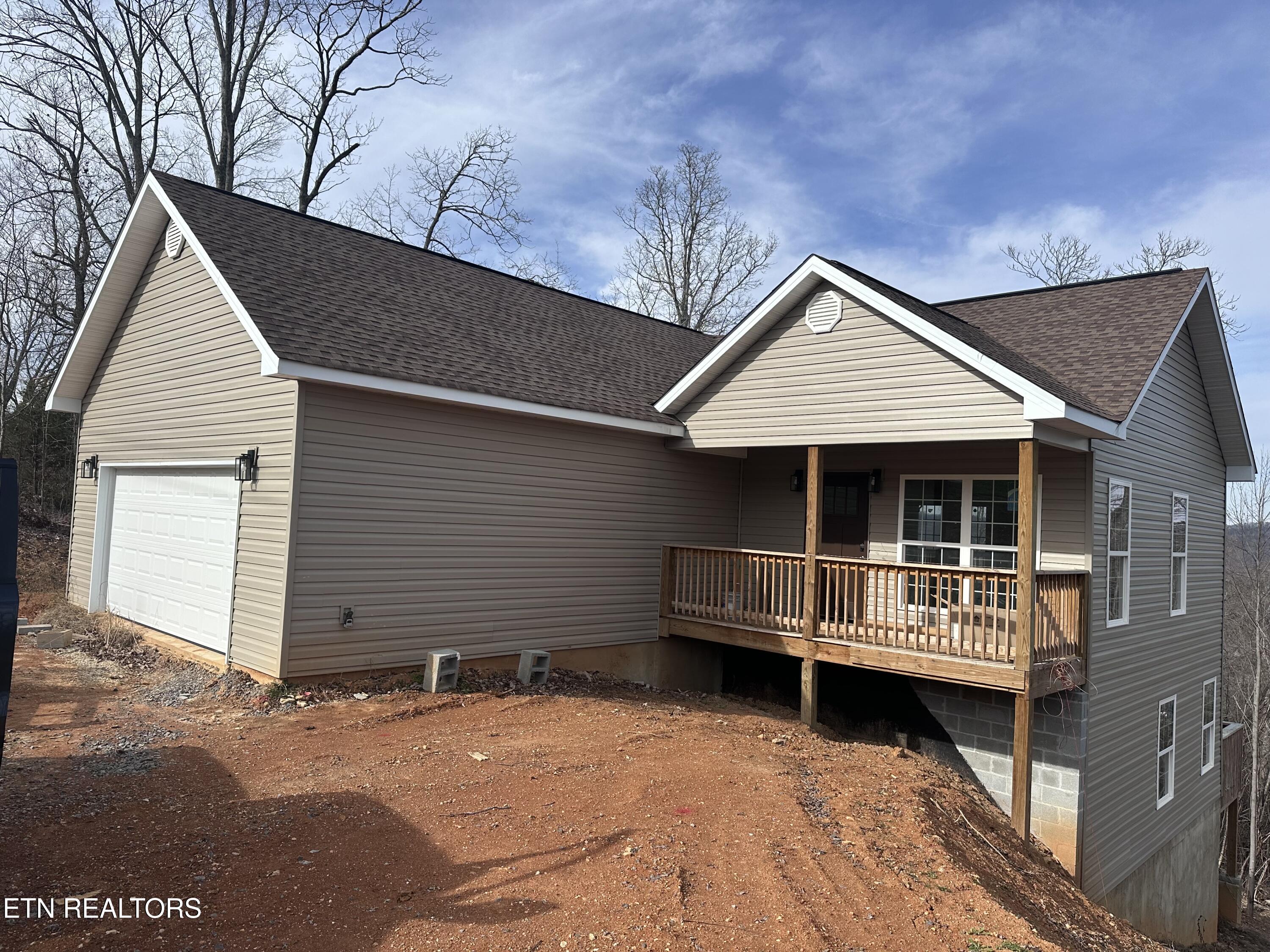 568 Low Valley Road Dandridge TN 37725