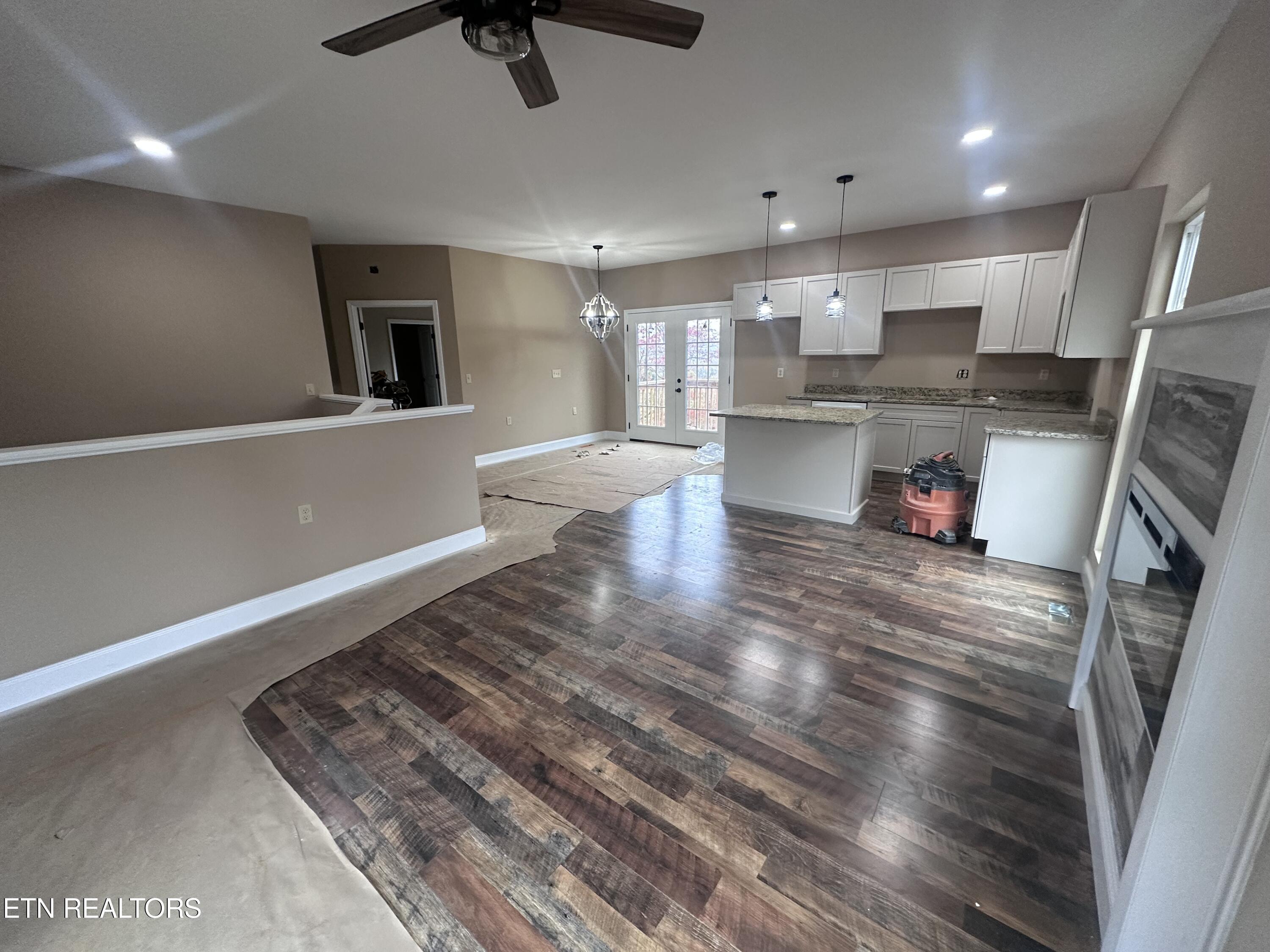 568 Low Valley Road Dandridge TN 37725