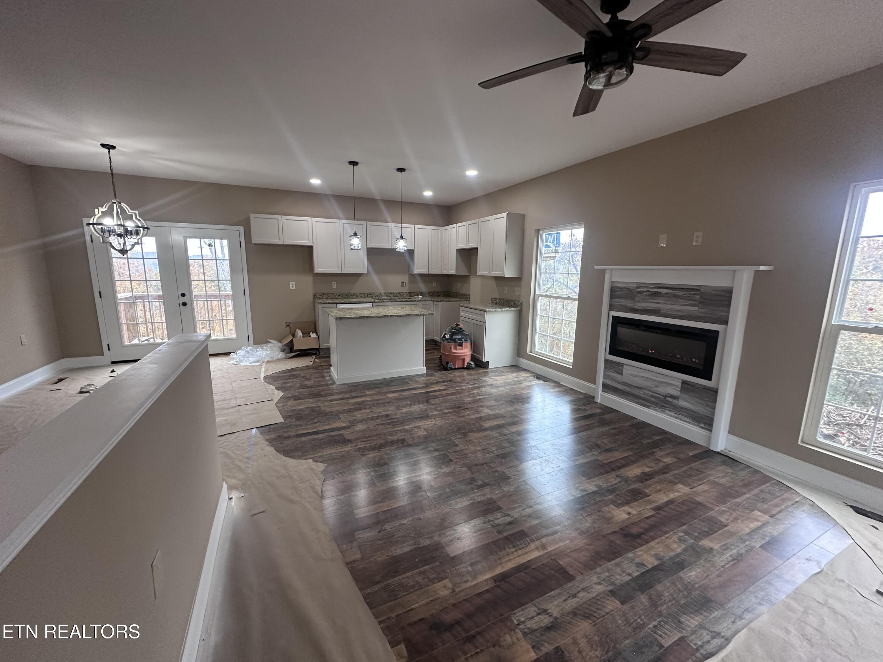 568 Low Valley Road Dandridge TN 37725