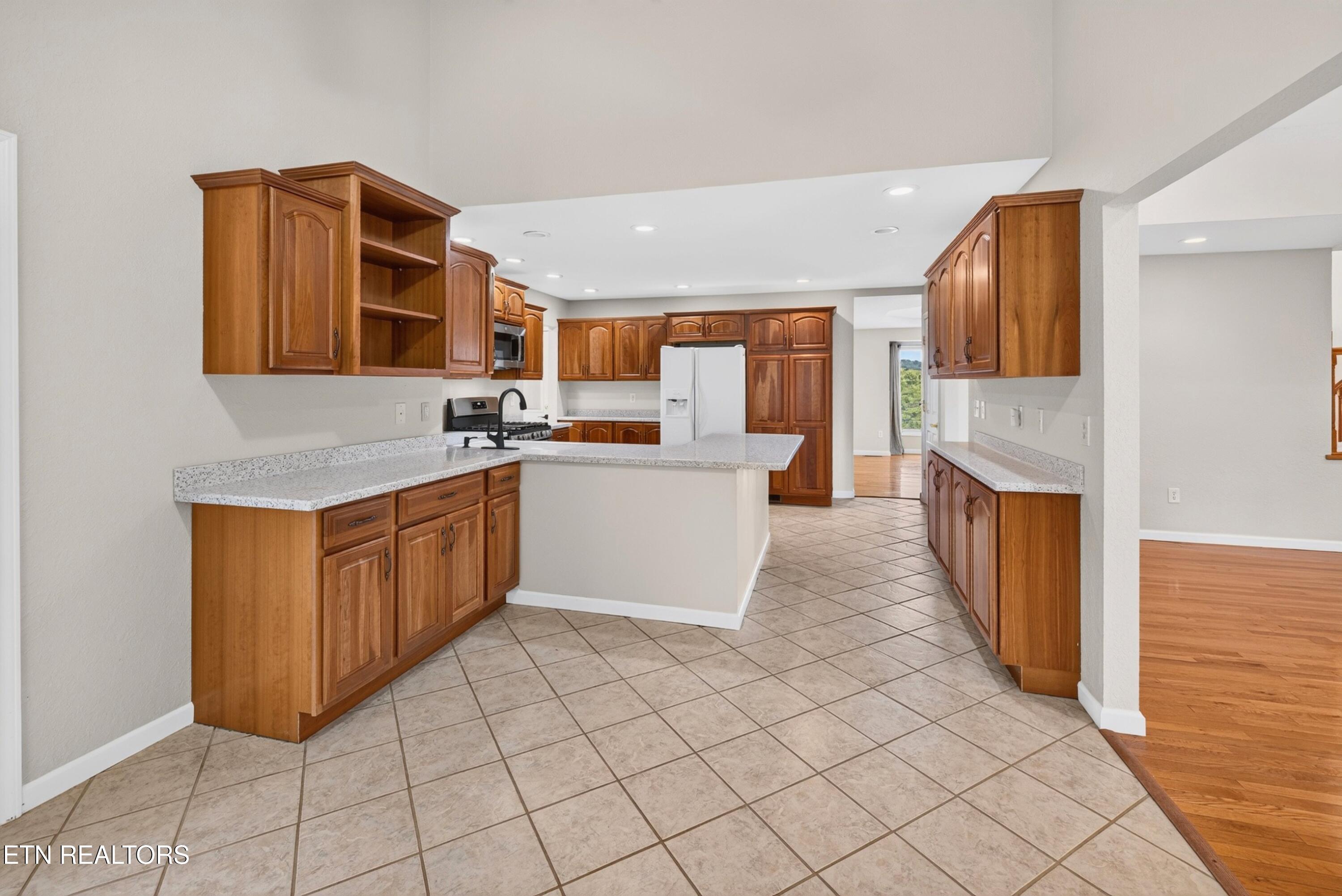 219 Sullivan Pointe Dandridge TN 37725