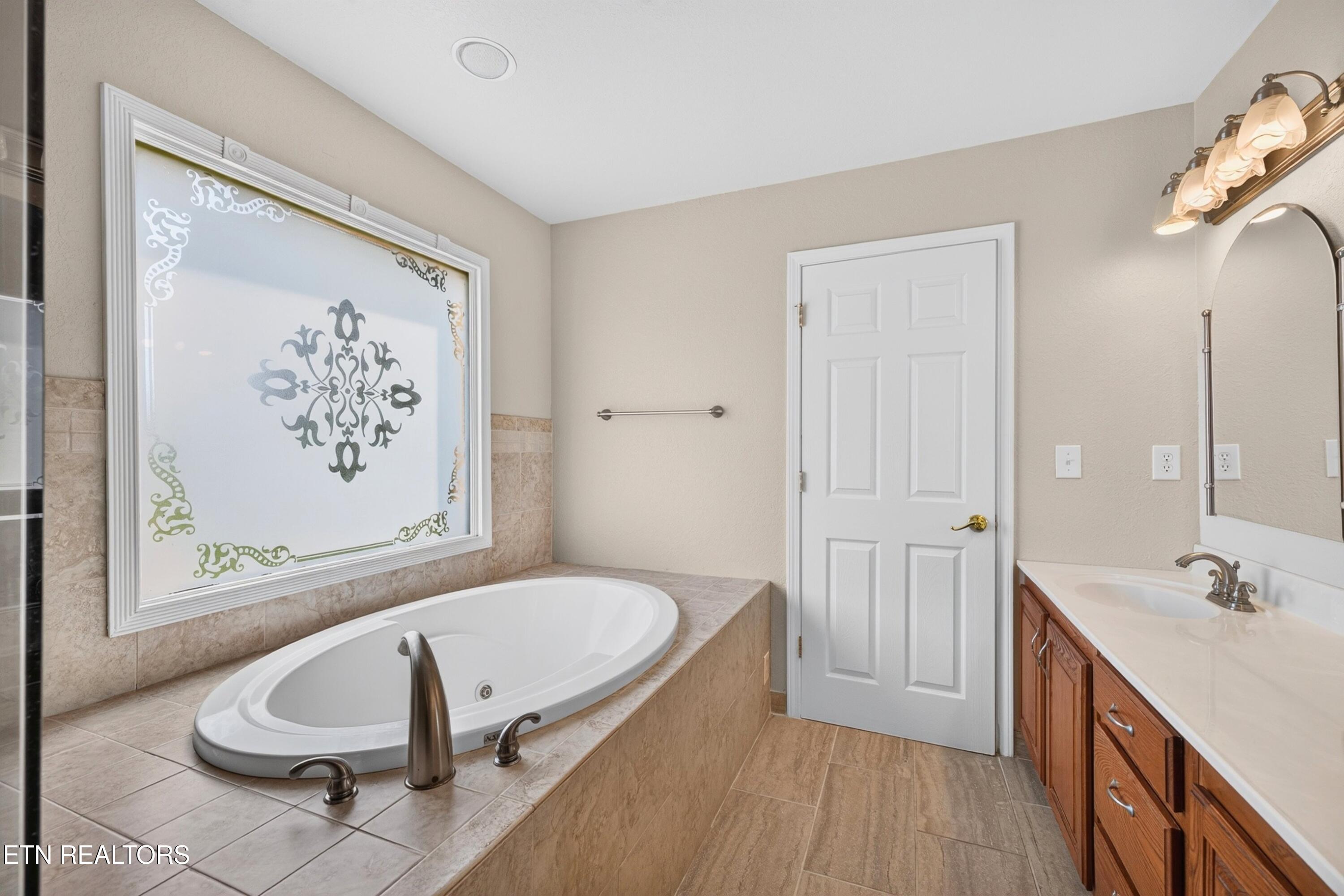 219 Sullivan Pointe Dandridge TN 37725
