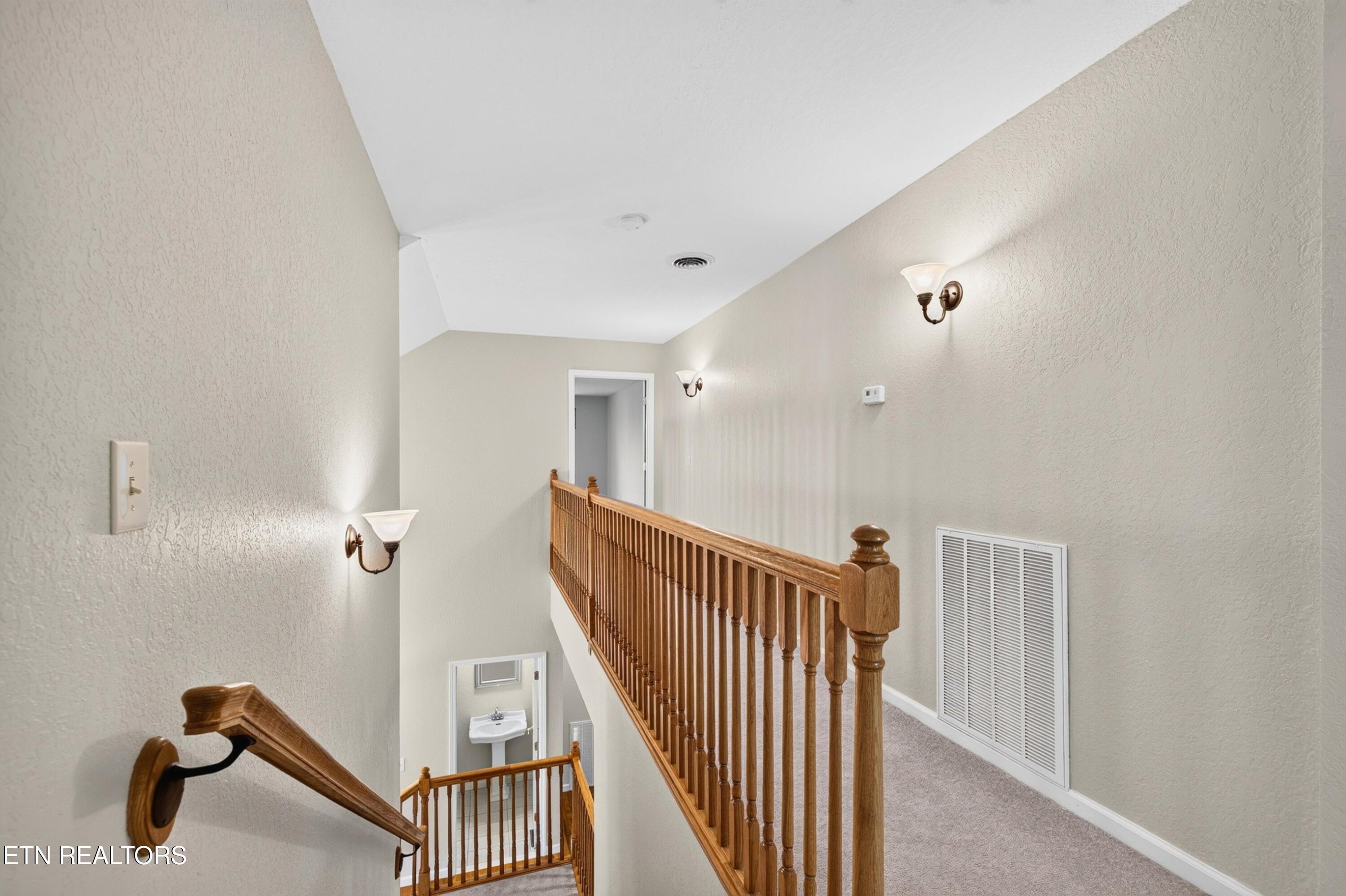 219 Sullivan Pointe Dandridge TN 37725