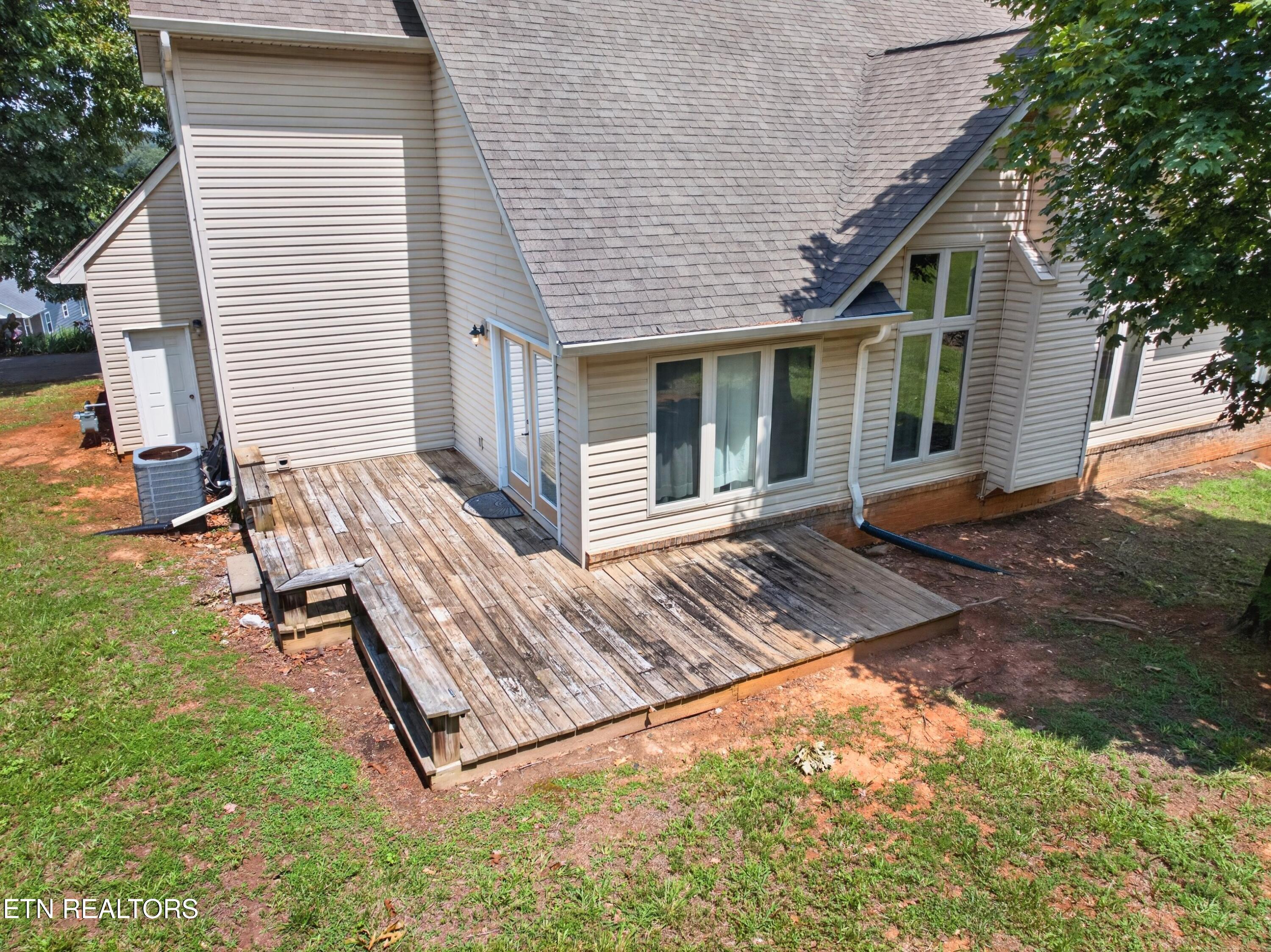 219 Sullivan Pointe Dandridge TN 37725