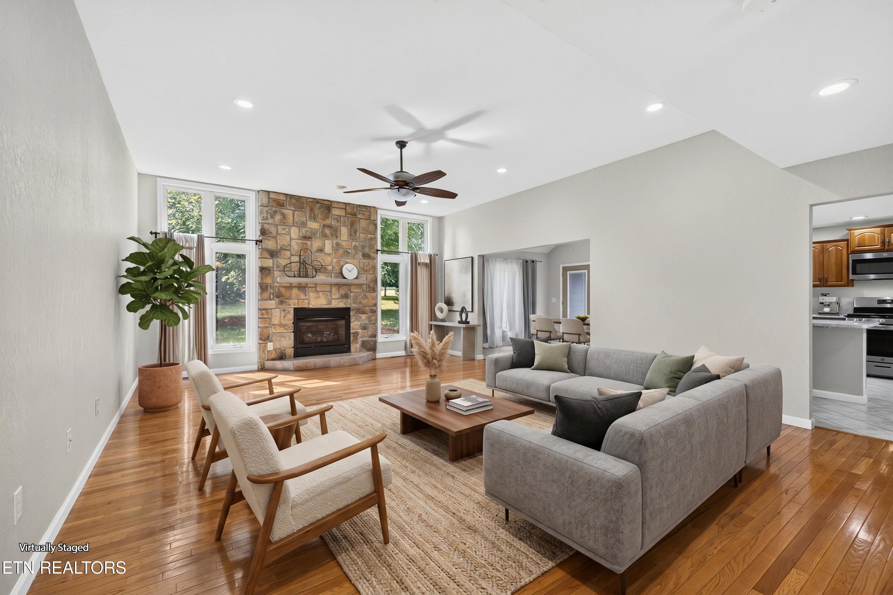 219 Sullivan Pointe Dandridge TN 37725